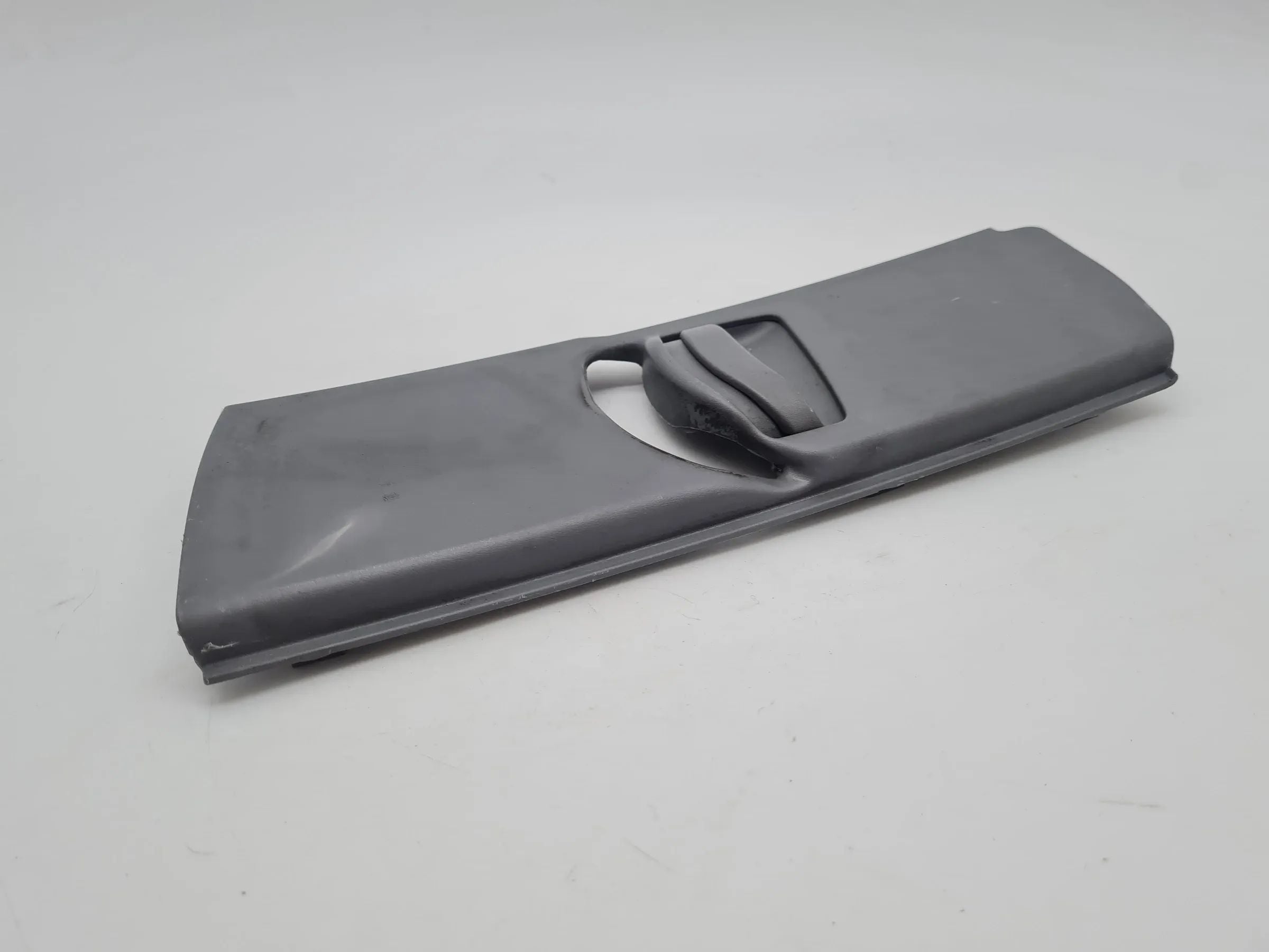 Original Audi A6 (4B2/4B4) Verkleidung B-Säule Links Oben Grau 4B0867243