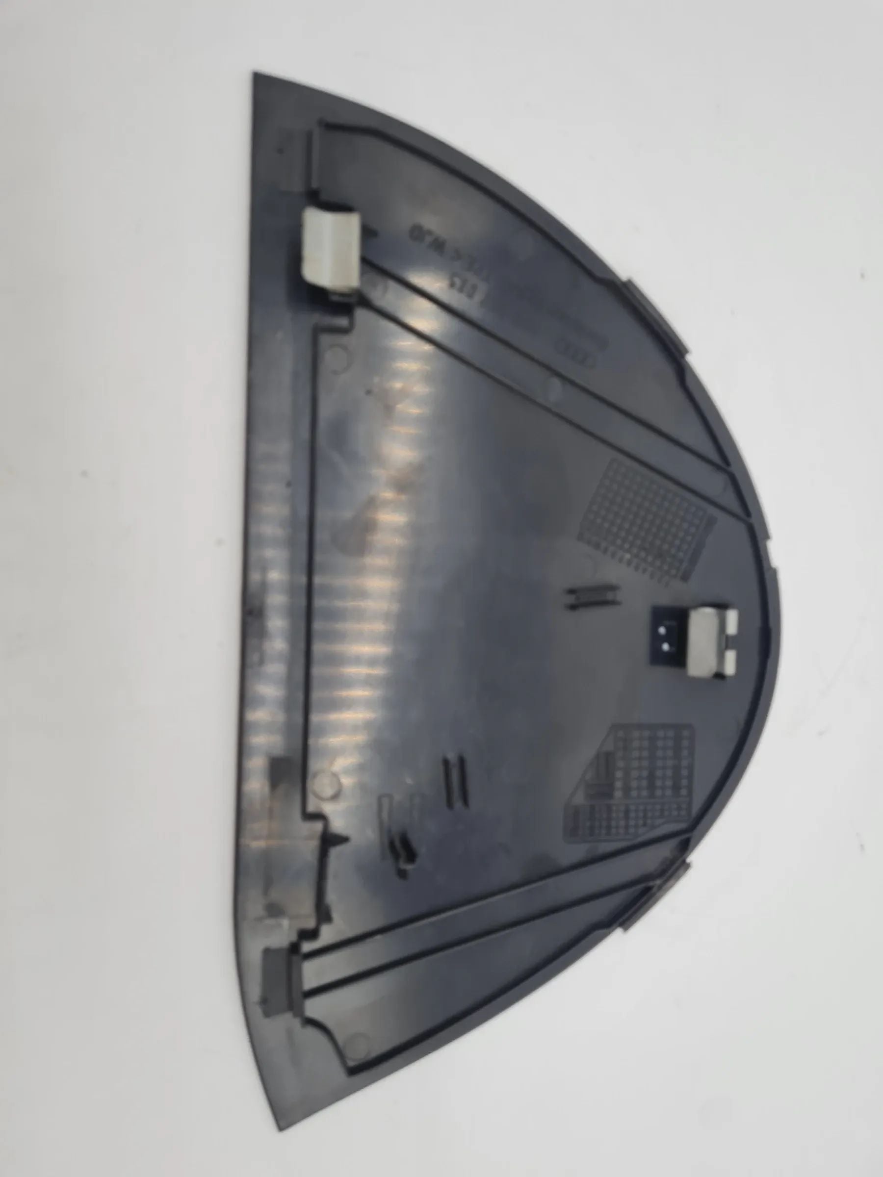 Original Audi A6 (4B2/4B4) Armaturenbrett Seitenblende Links Schwarz 4B0857085