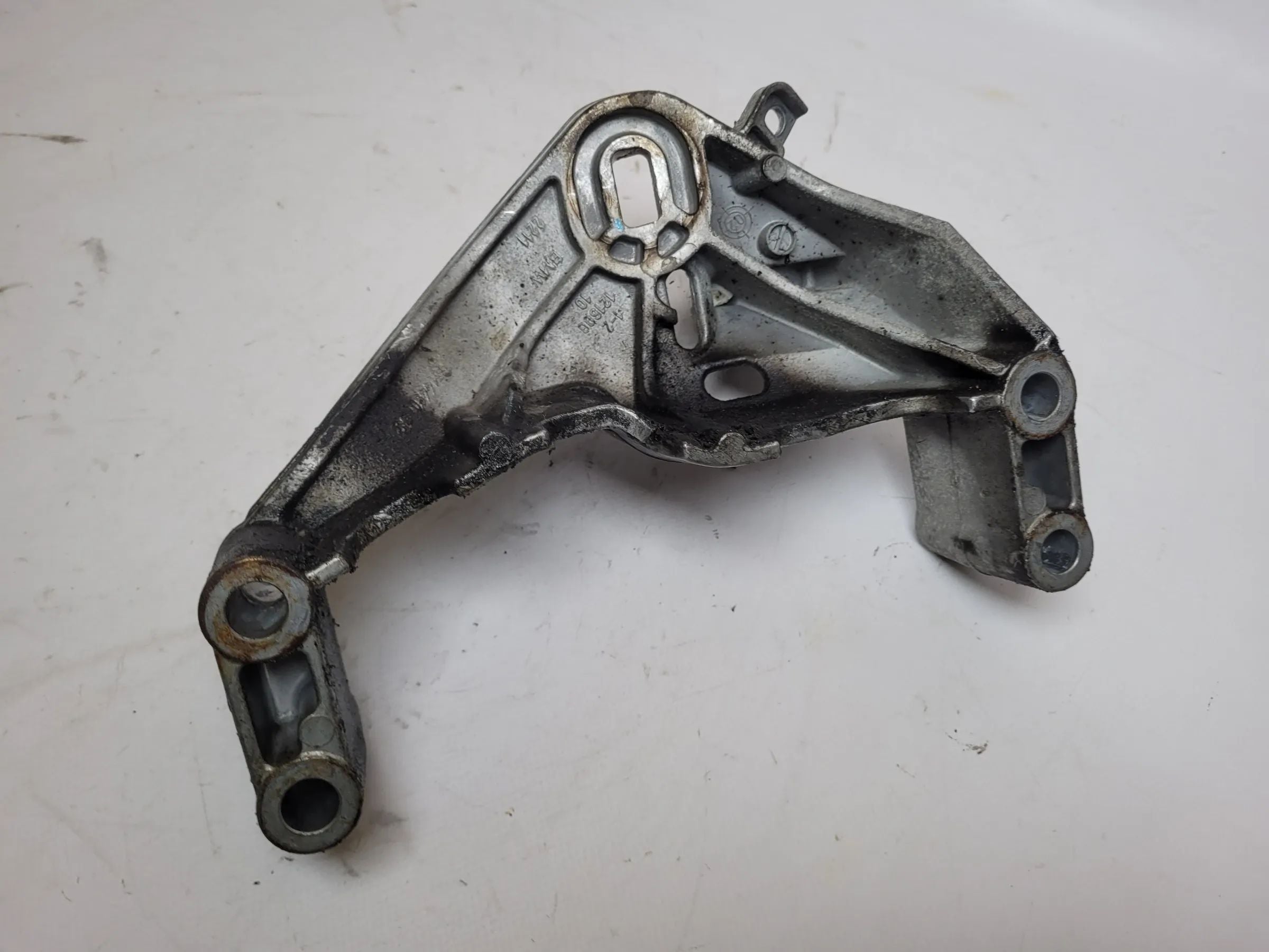 Original Mini One (R50/R53) Motorhalter rechts 1514490