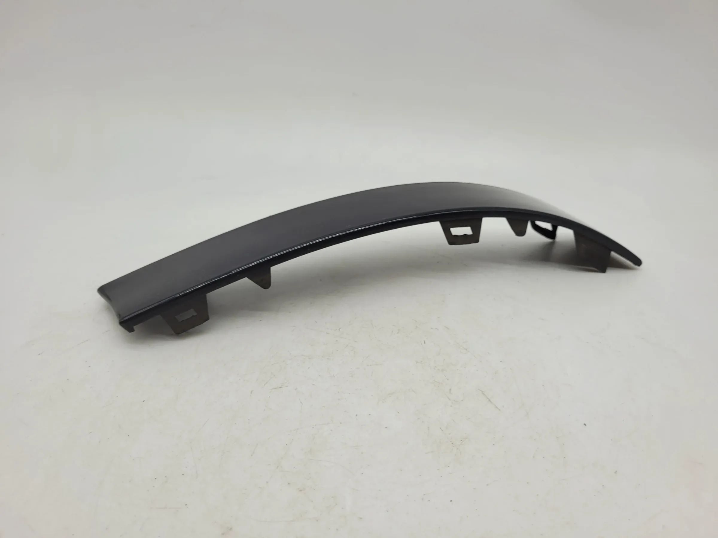 Original Audi A4 B5 Blende Rahmen Rücklicht 8D0945101