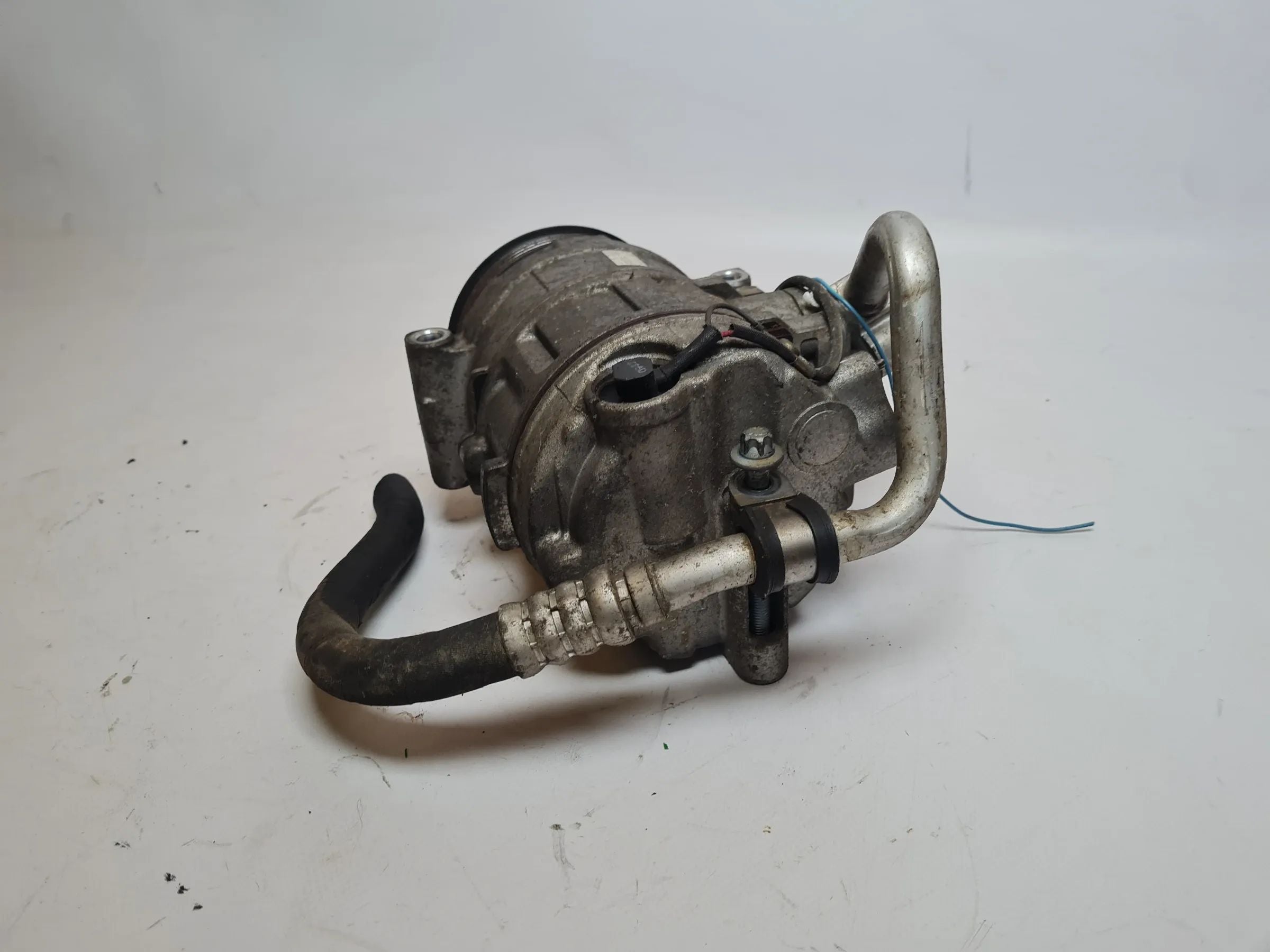 เครื่องอัดอากาศแอร์แท้สำหรับ Mercedes C-Klasse CL203 M111.955 A0002306511