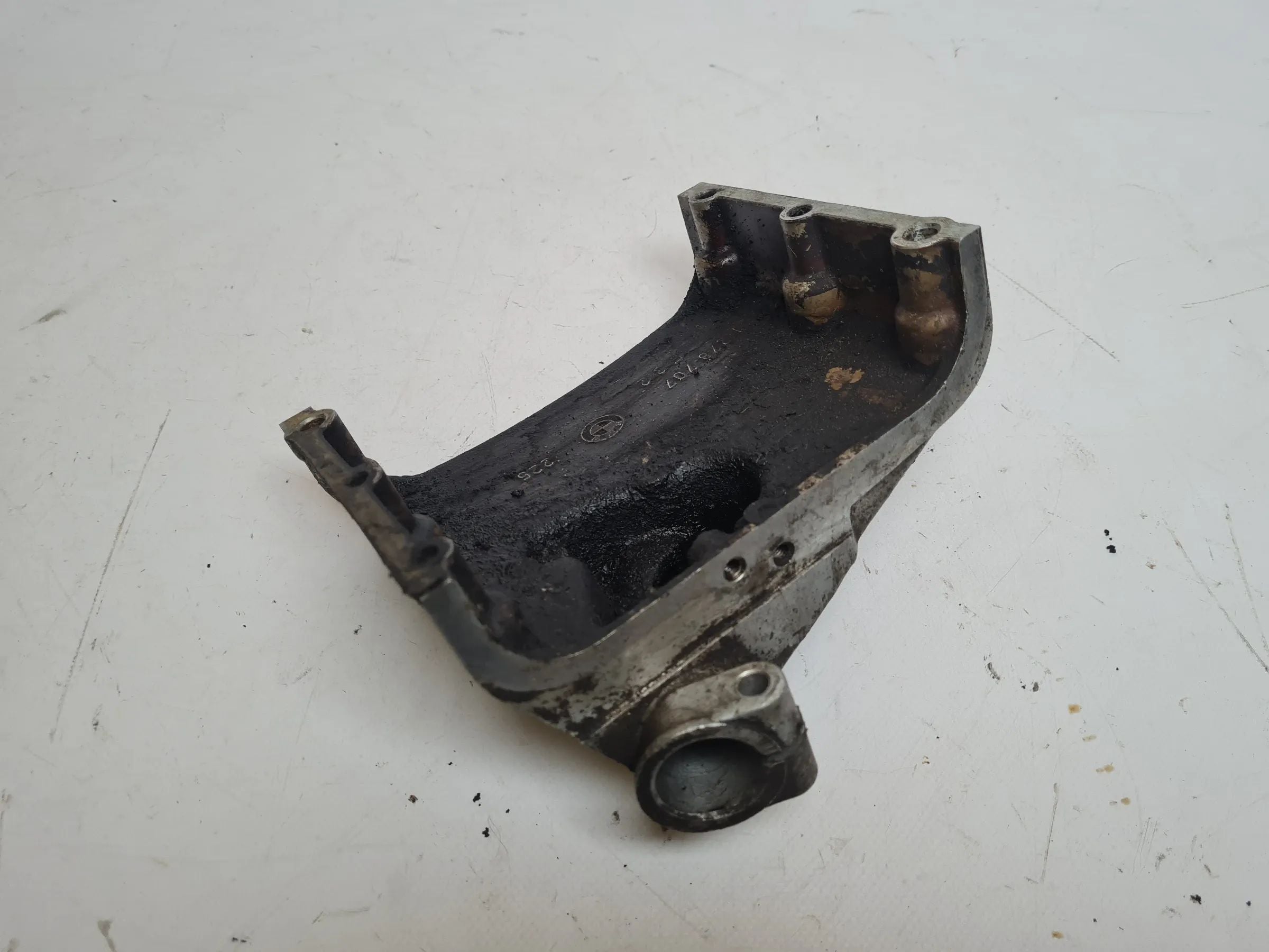 Original BMW E12 E23 E24 E28 Upper Chain Case Cover 1278707