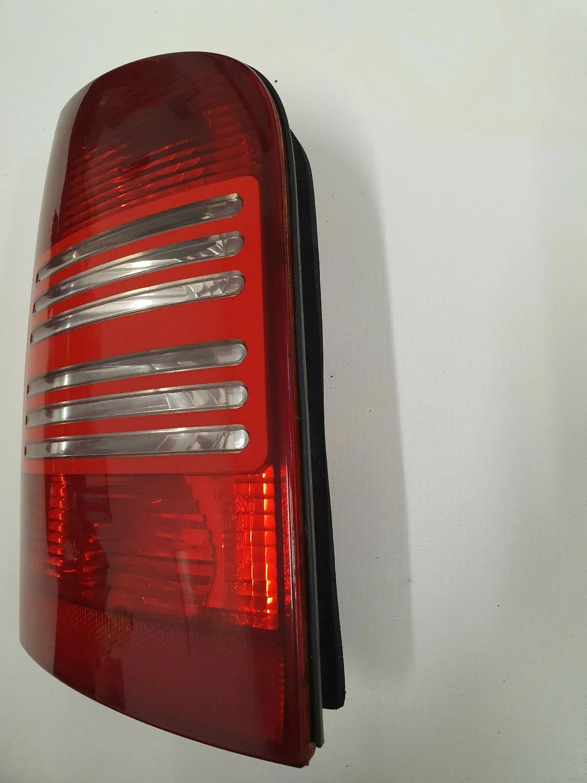 スコダ Octavia I 右 リア テールランプ 純正部品 1U9945258 U9 945096B U9 945112B