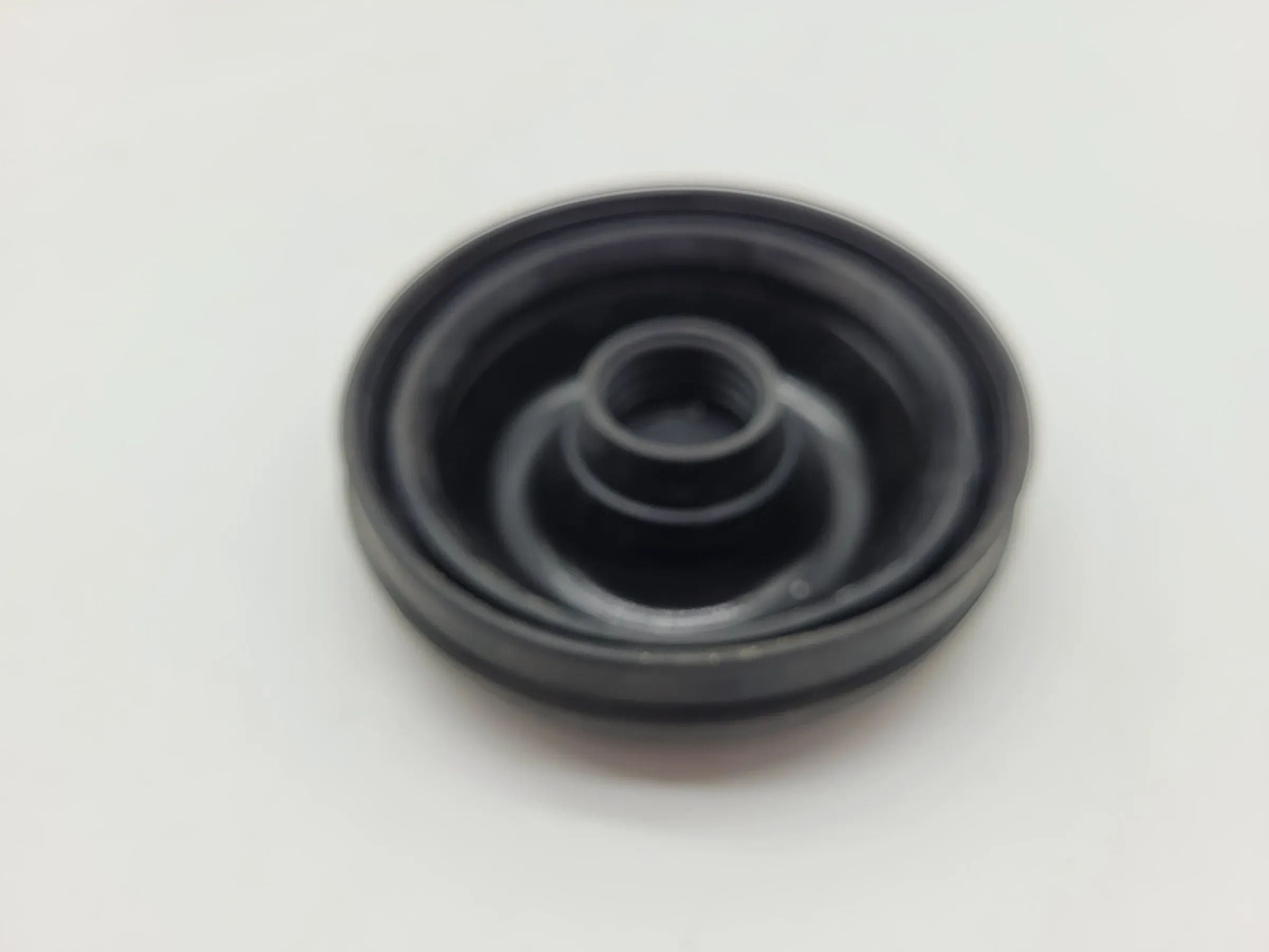 VW FOX 5Z Scheinwerfer Staubkappe Groß L/R 02-441-11A4N4
