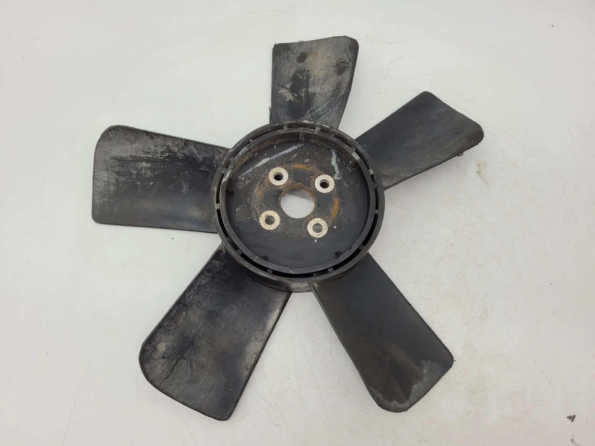 Original Opel Ascona Manta Kadett 1.2 Lüfterflügel 8950220