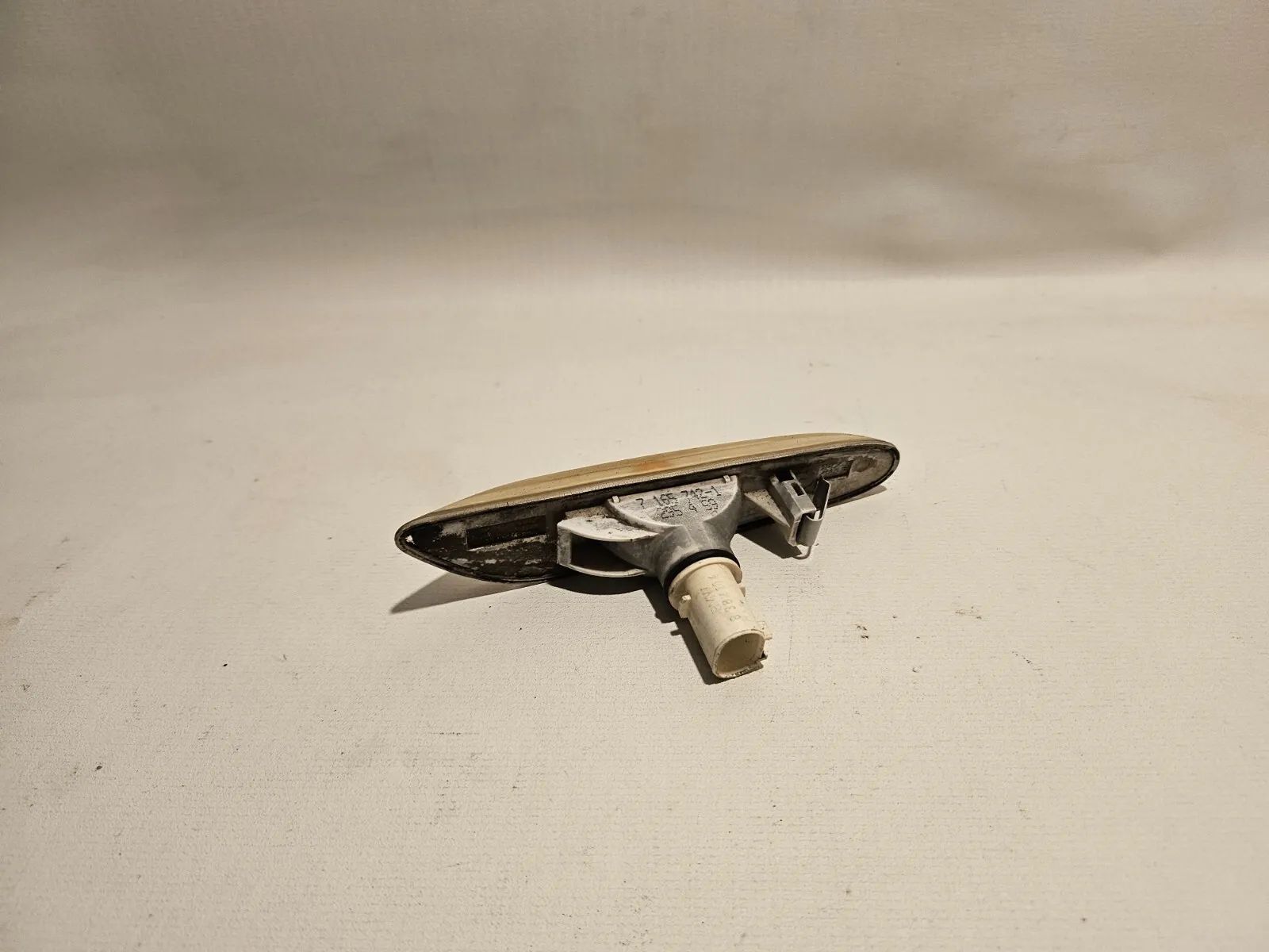 orijinal BMW 5 Serisi E60 E61 Ön Sağ Beyaz Ek Sinyal Lambası 7165742