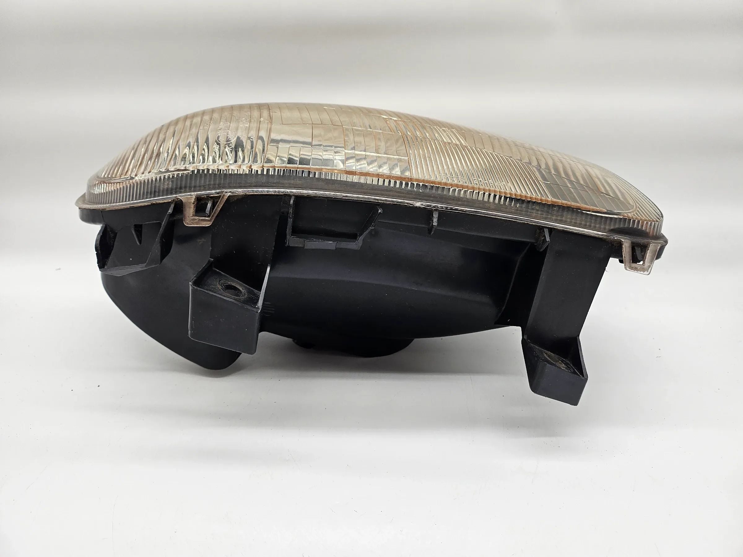 TYC 20-5491-08-2 Основная фара правая для Рено Клио II 1998 - 2001