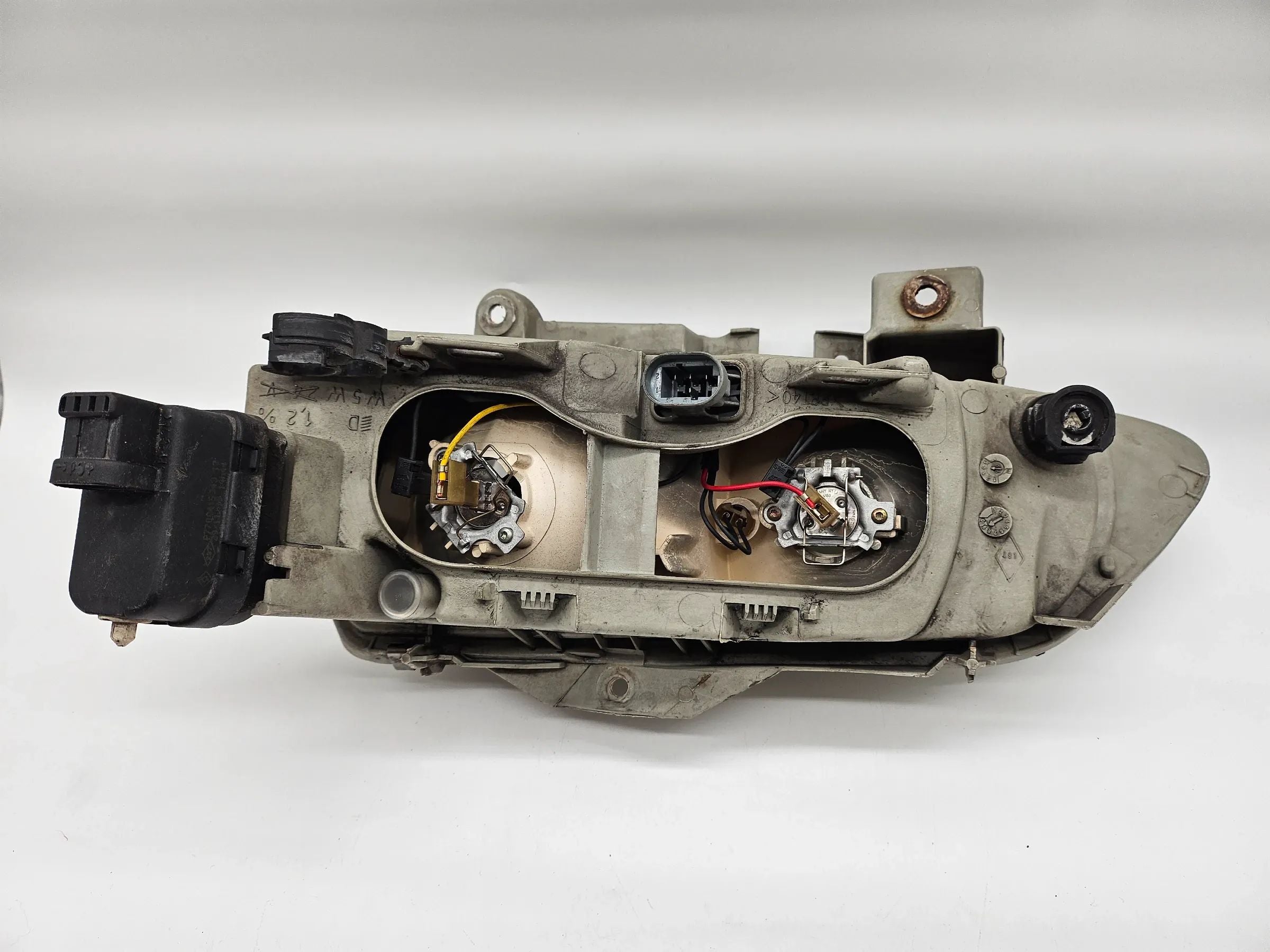 Renault Espace III JE Farol 7700820119 direito Valeo (7701038272) Laguna I