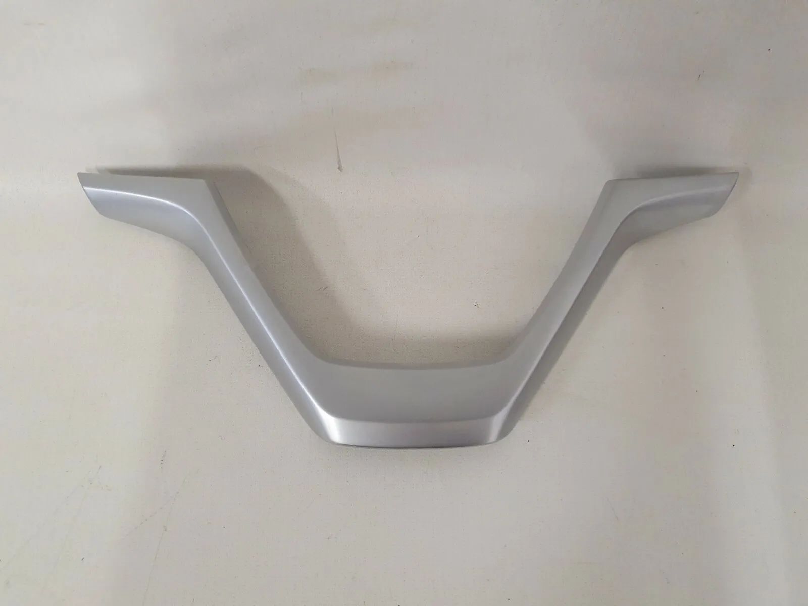 असली BMW 2460599 स्टीयरिंग व्हील स्पांज पट्टी सिल्वर