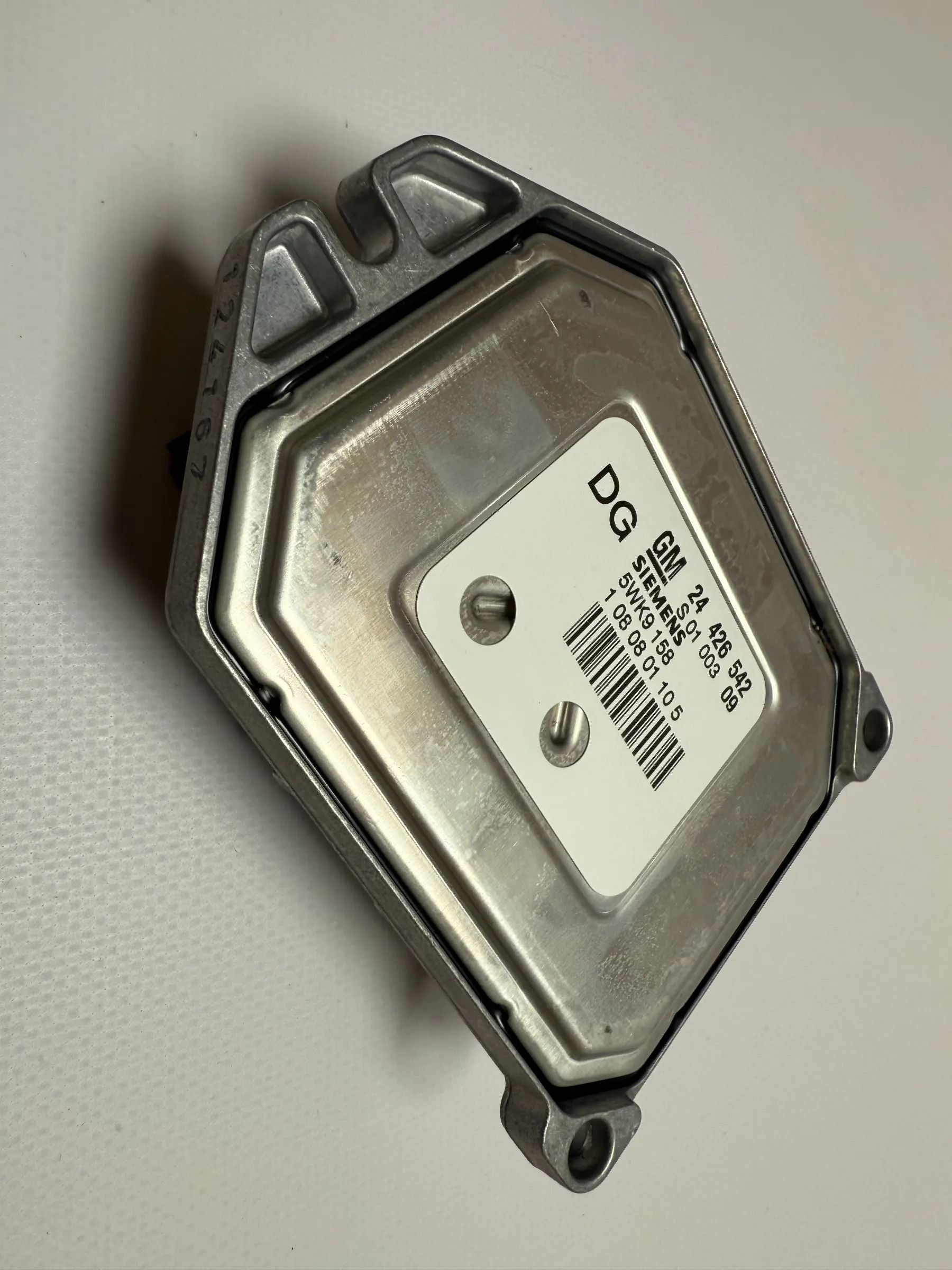 Origineel Opel Omega 2.2 16V 2198 CCM 106 KW Motormanagement Unit 24426542