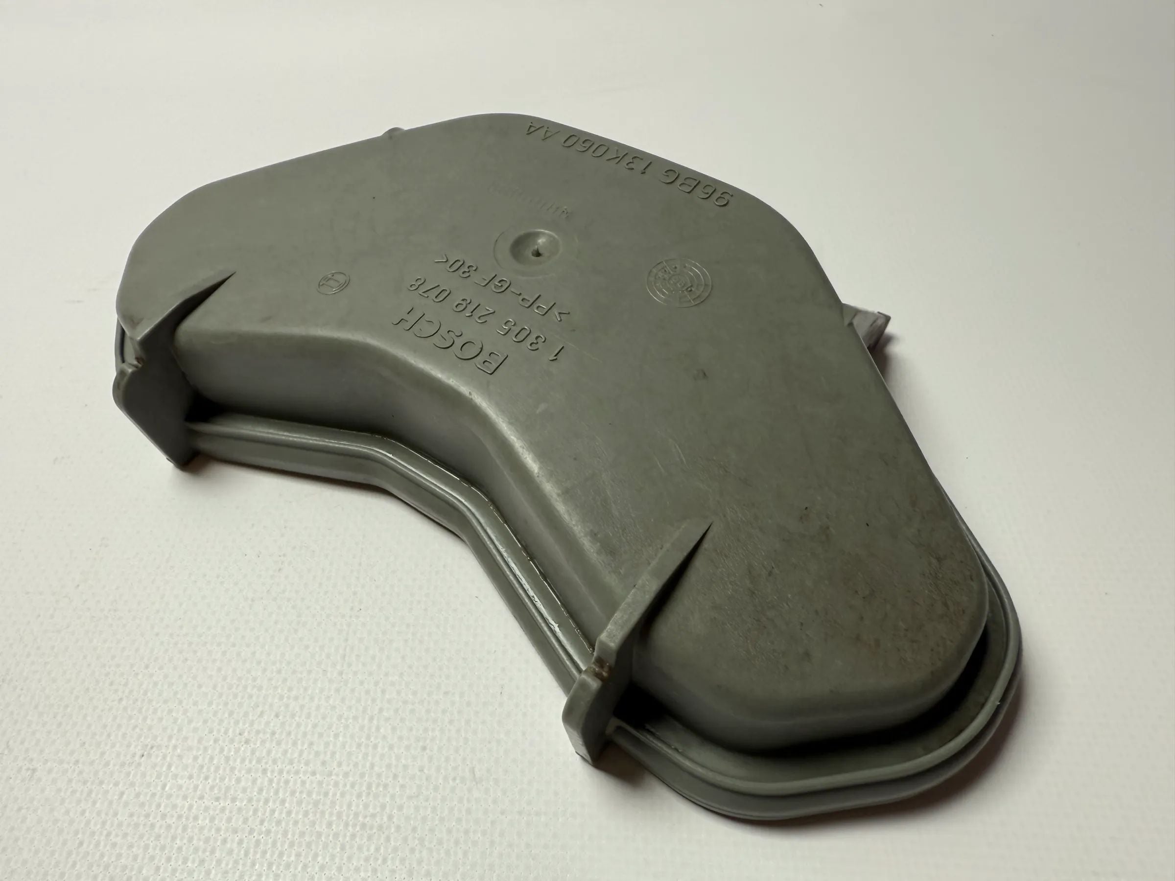 Original Ford Mondeo Tampa do Farol GBP/BNP/BFP Esquerdo/Direito Bosch 1305219078