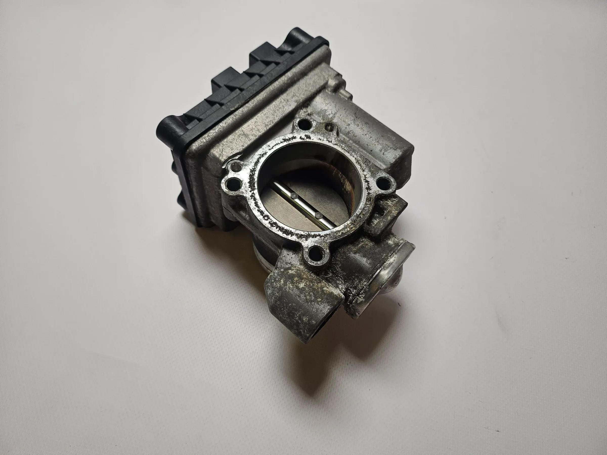 Boîtier de commande moteur Mercedes A Classe W168 Papillon des gaz A1661413125 A166 141 31 25