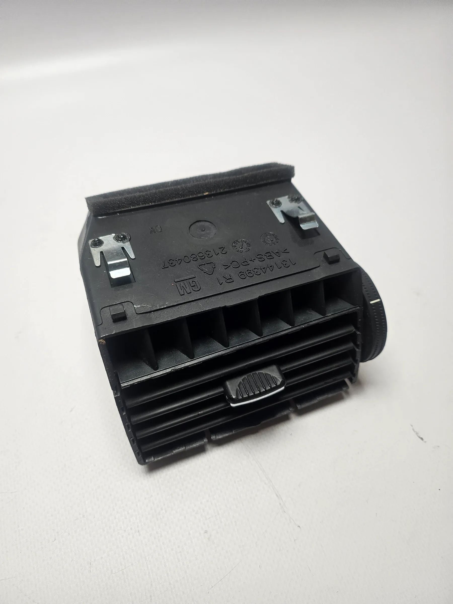 Оригинальная передняя правая фара Opel Zafira B 2007