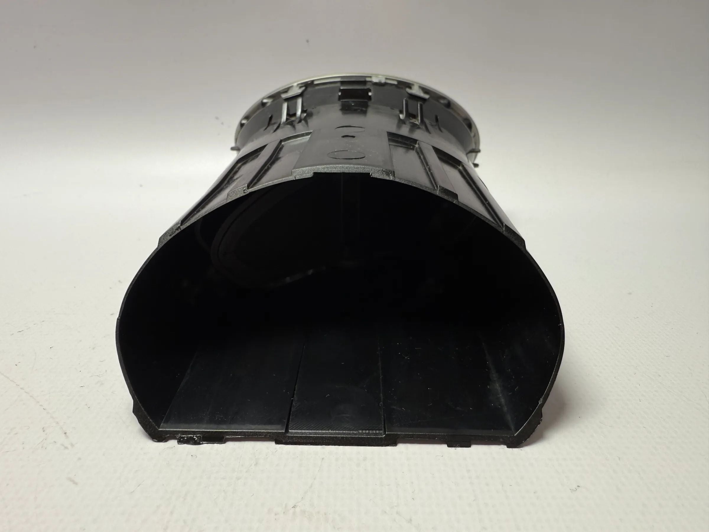 Оригинальная воздушная решетка Ford Focus II 2 4M51A014L21AD