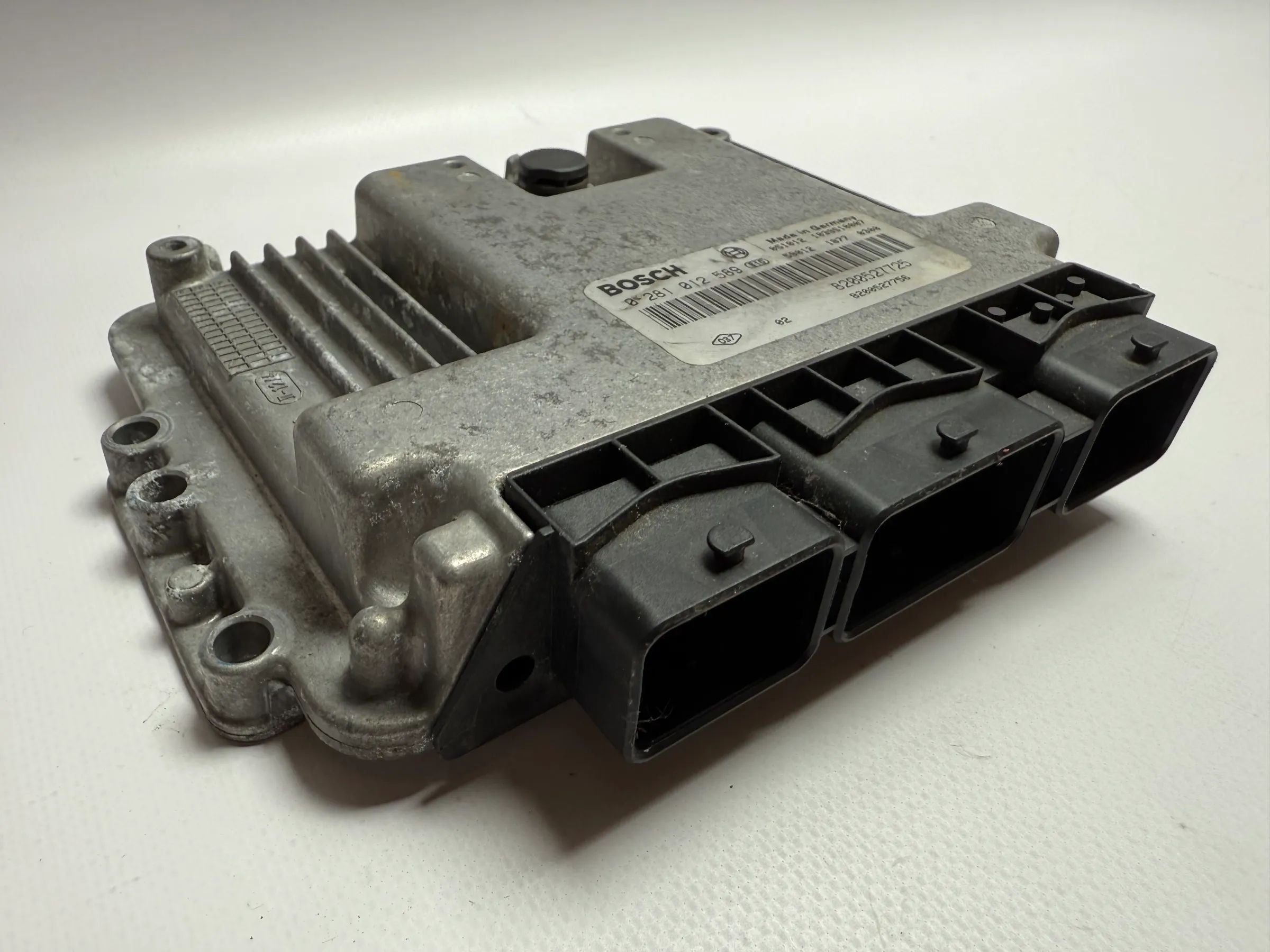 Original Renault Megane Scenic 1.9 DCI Boîtier de Gestion Moteur 8200527725 / 0281012589