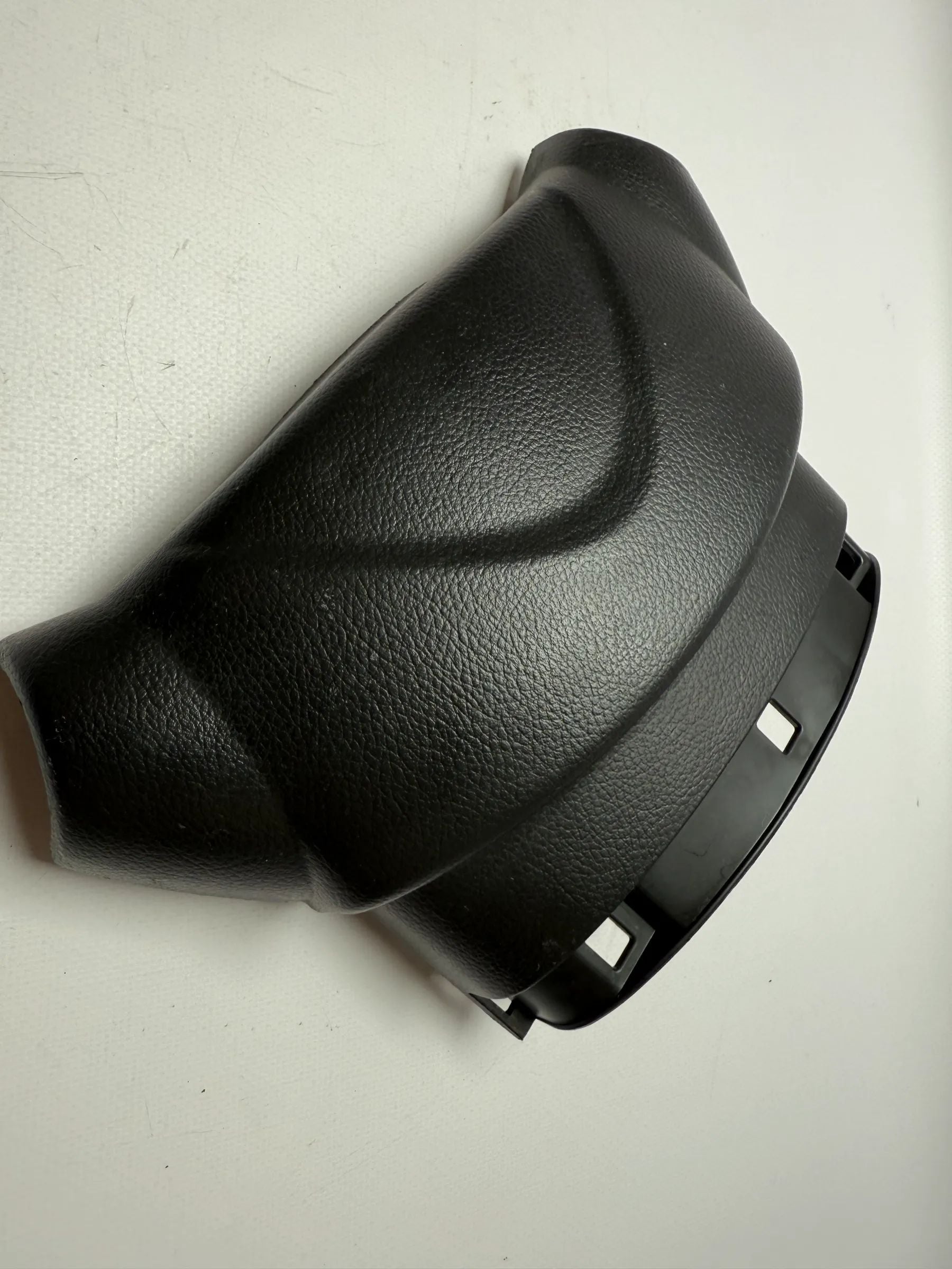 Оригинальная облицовка верхней части рулевой колонки Nissan Primera P12 48470AV700