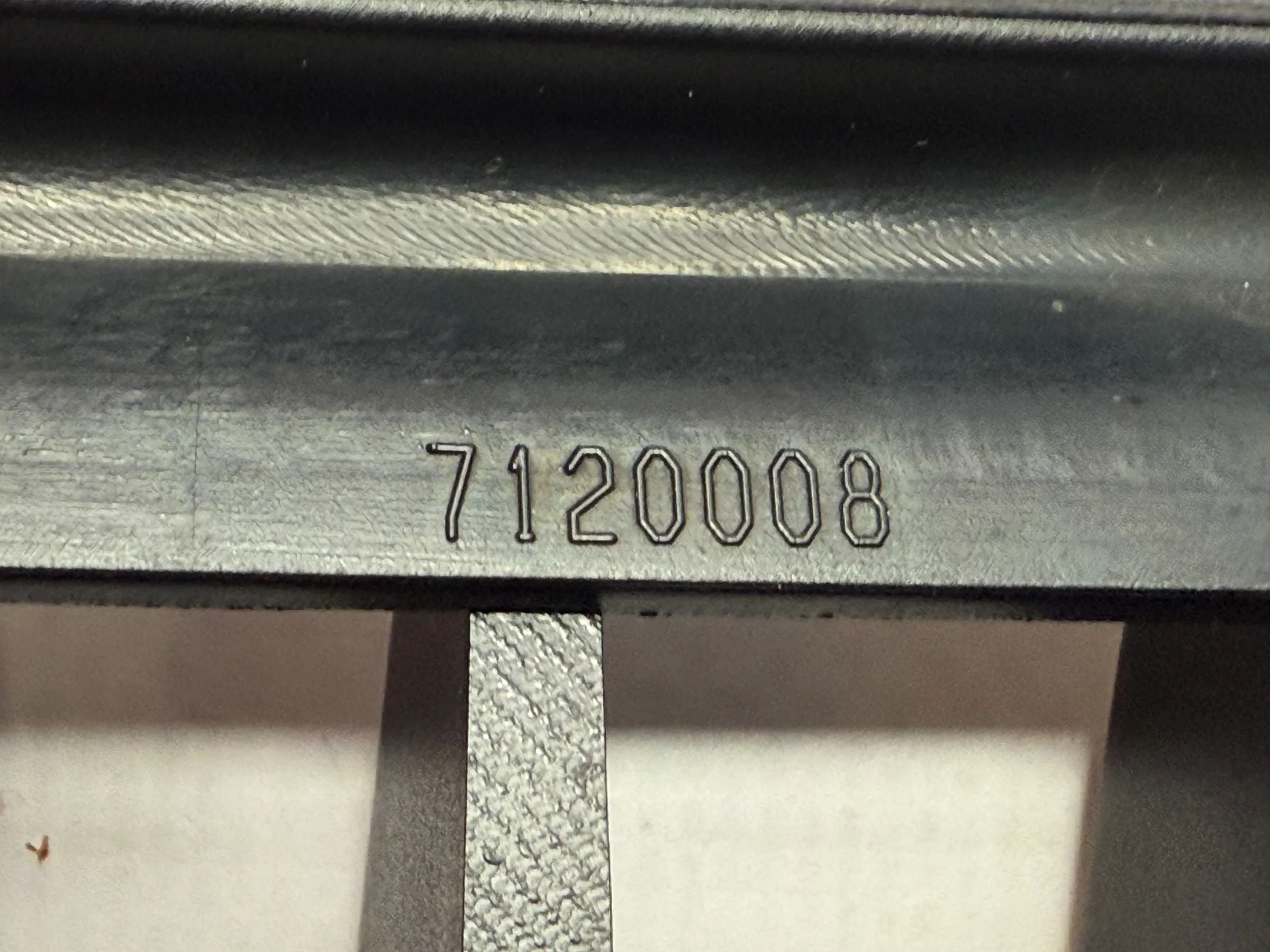 Оригинальная решетка радиатора BMW 3 серии Touring (E91) правая 7120008