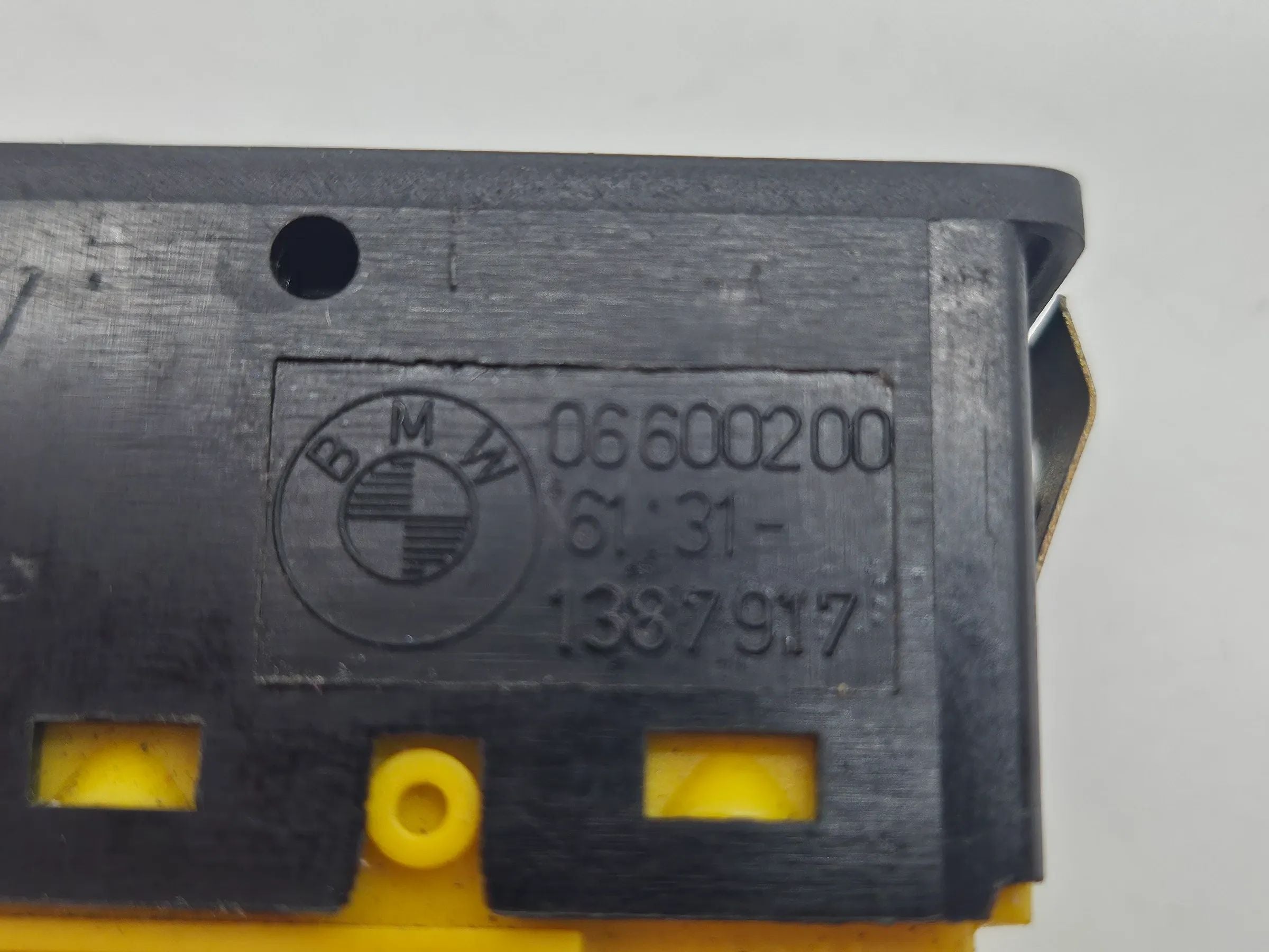 Оригинальная подогрев сидений BMW E36 переключатель 61.31-1387917