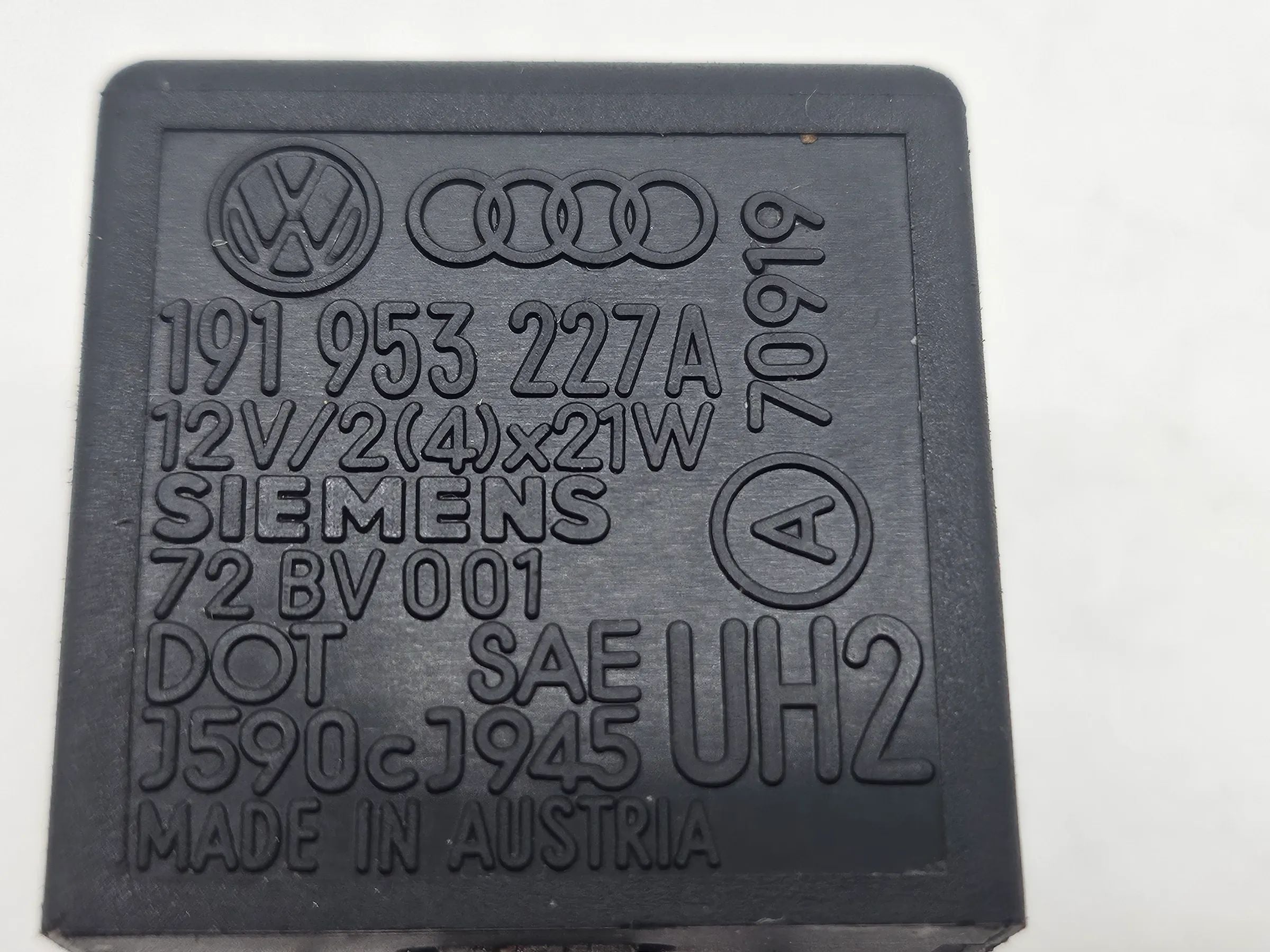 純正VWシートアウディシュコダ ウインカーリレー Nr.21 191953227A