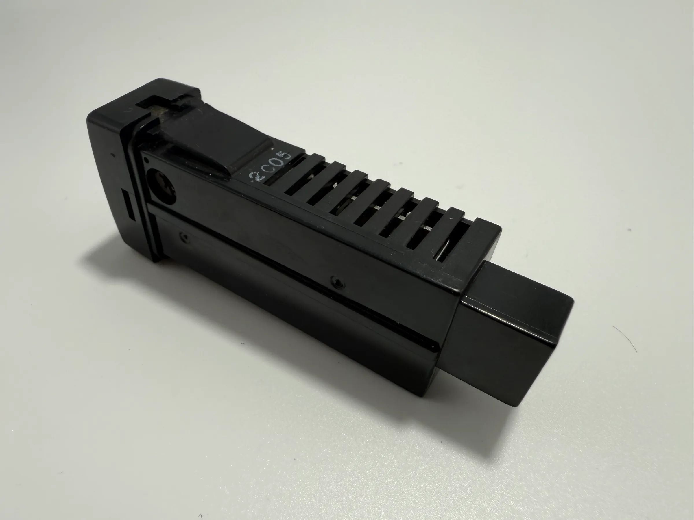 อะไหล่แท้ Mazda Premacy 1.9 CP  ปรับแสงสว่างหน้าปัด สวิตช์ Stanley 2C05