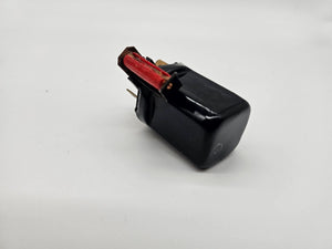 อะไหล่แท้ Bosch รีเลย์ (Schliesser) พร้อมฟิวส์ สำหรับรถคลาสสิก 0 332 009 005
