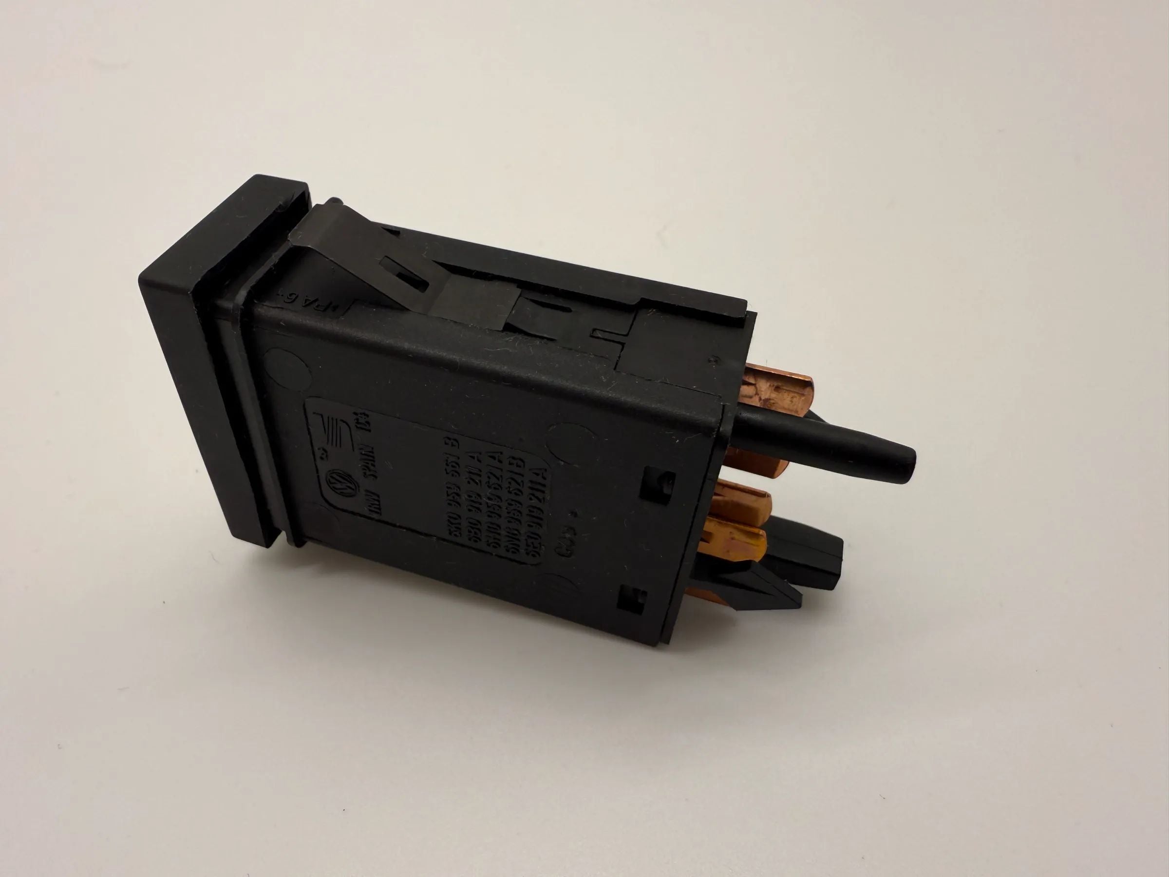 純正 VW POLO (6N2) 1.0 車用リアウィンドウヒーター スイッチ 6k0959561B