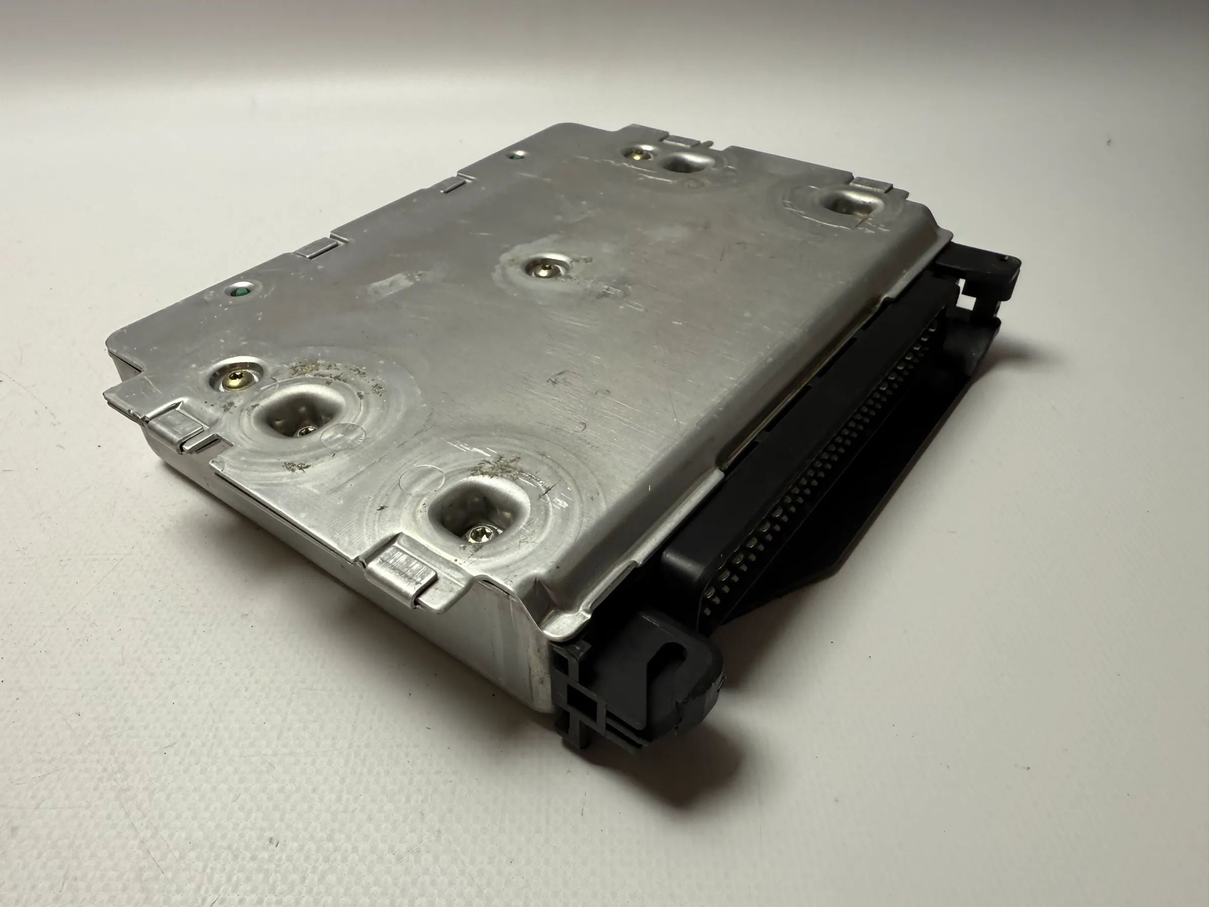 Оригинальный блок управления двигателем BMW 316i E36 1429695 / 0261204173