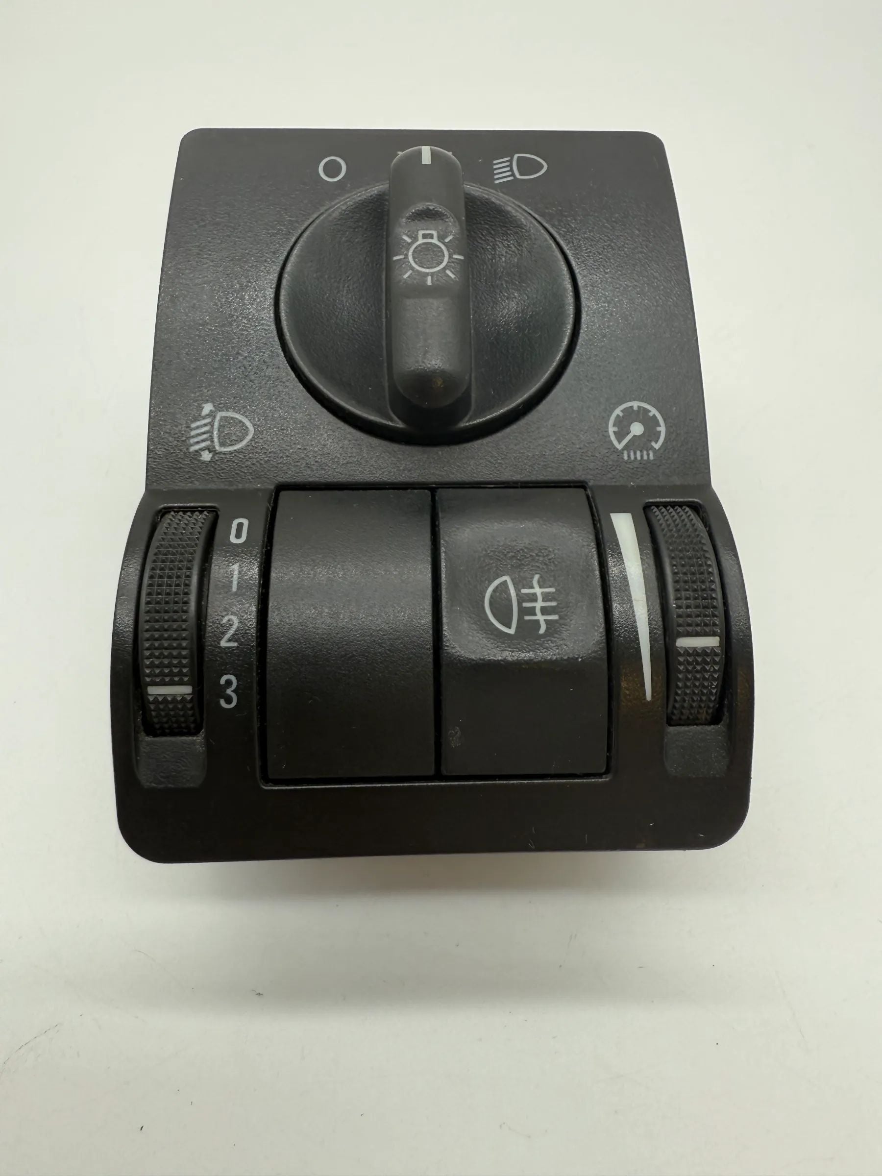 Opel Corsa C 2002 Interrupteur de lumière 9116613 0524119