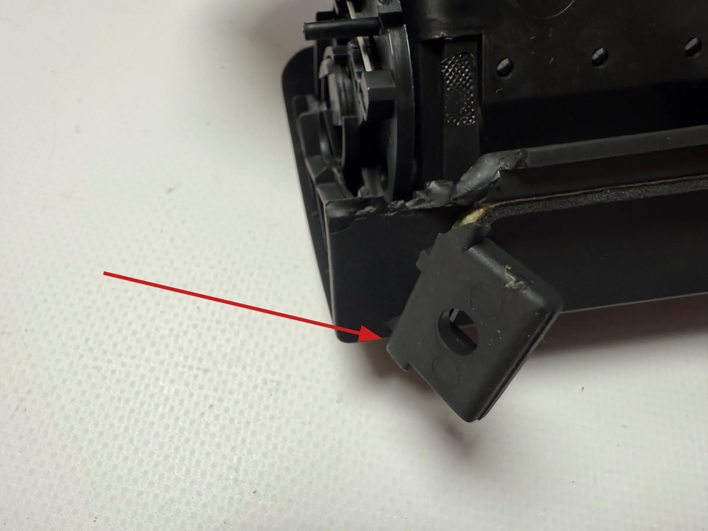 Оригинальная левая воздушная заслонка свежего воздуха BMW 3 серии E46 64.22-8 361 897