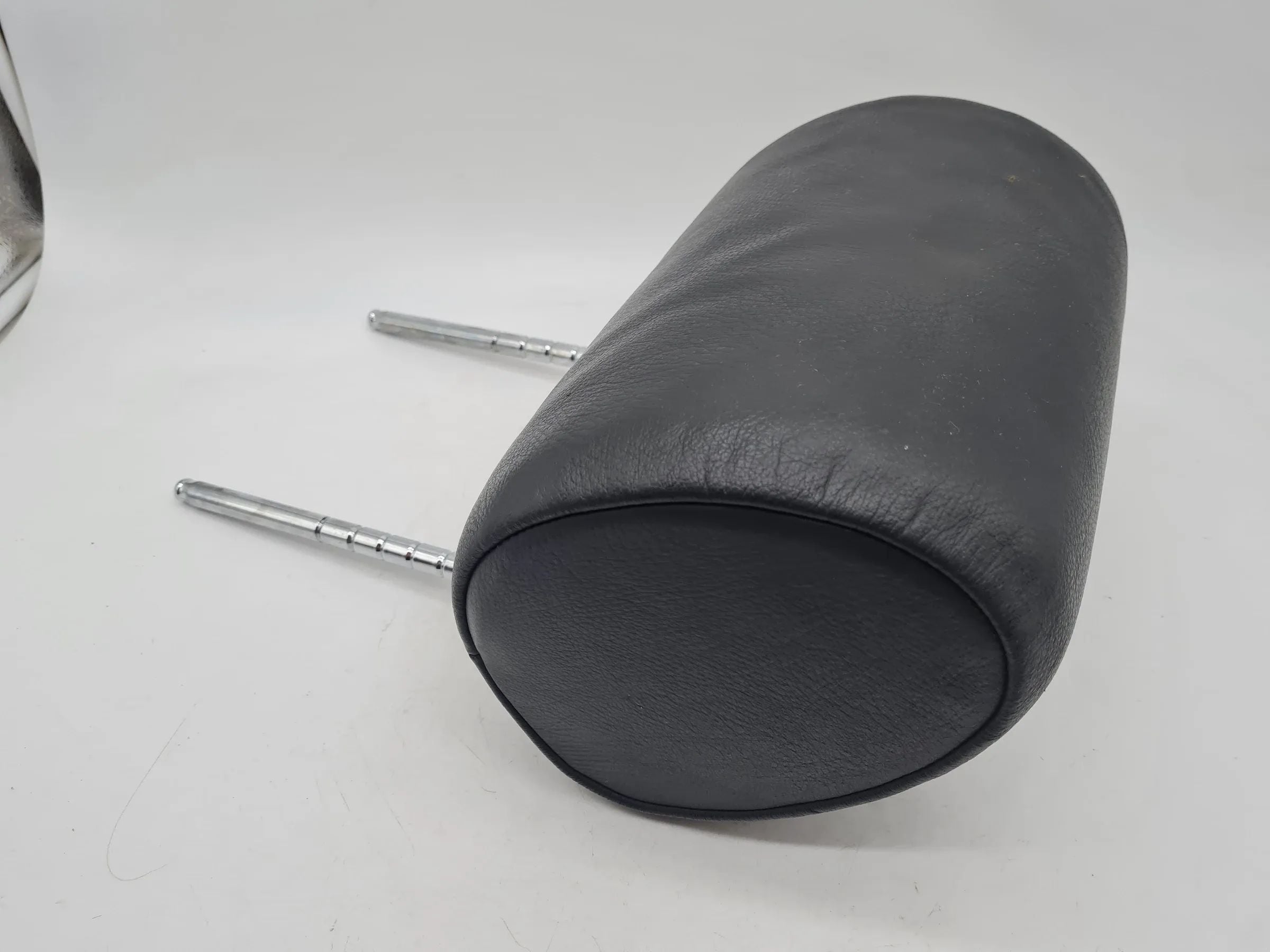 Original BMW 5er Touring E39 Kopfstütze Leder Schwarz, Vorne R/L