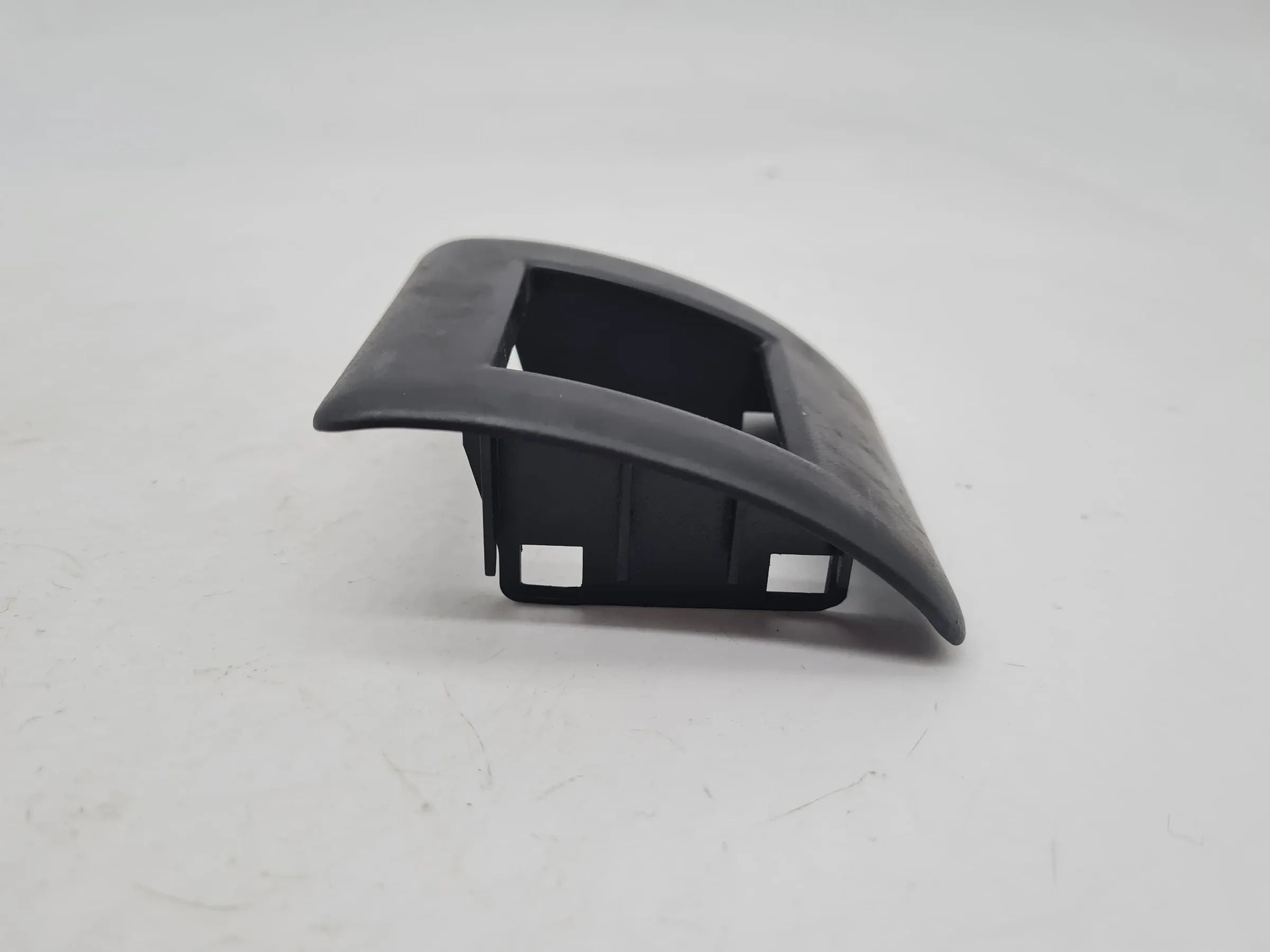 BMW 5er Touring E39 Verkleidung Abdeckung 52.20-8189425 Original