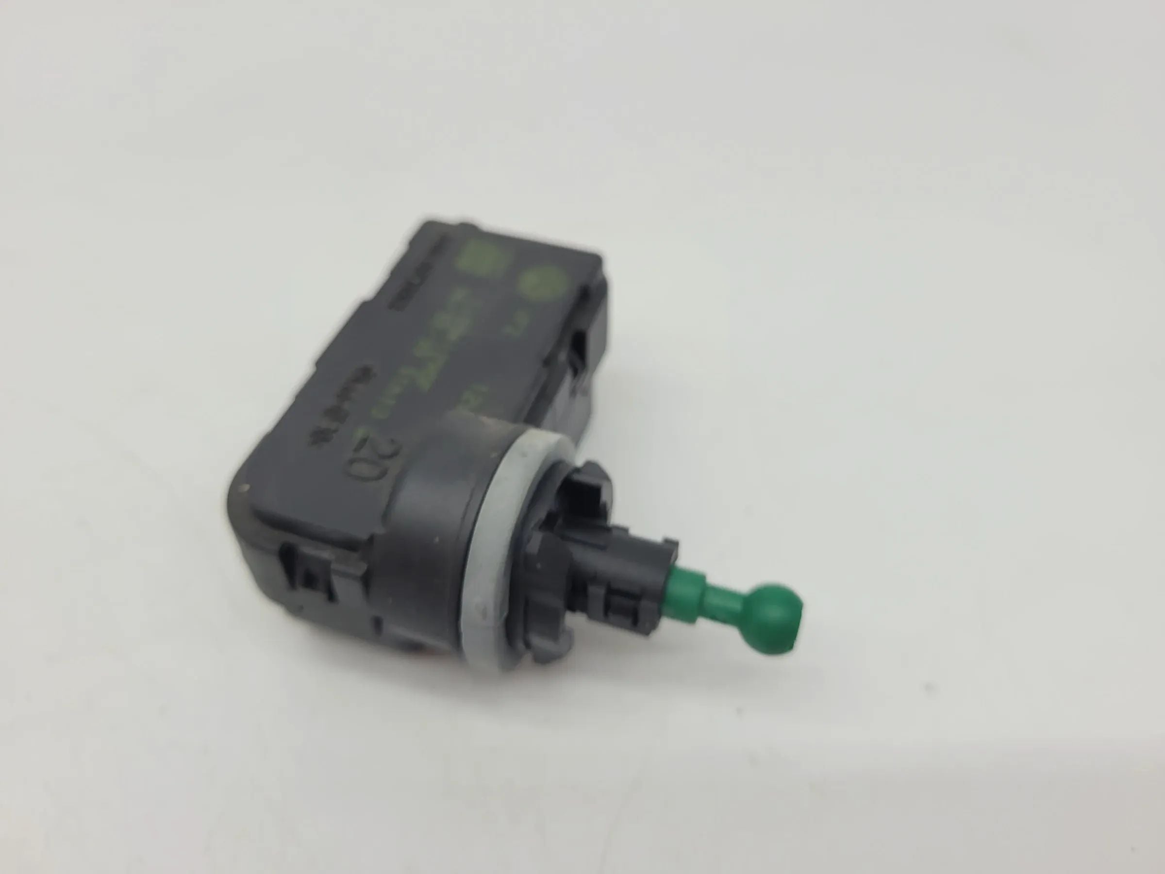 Seat Ibiza III 6L1 Scheinwerfer Stellmotor LWR L/R 1J0941295F (Original)