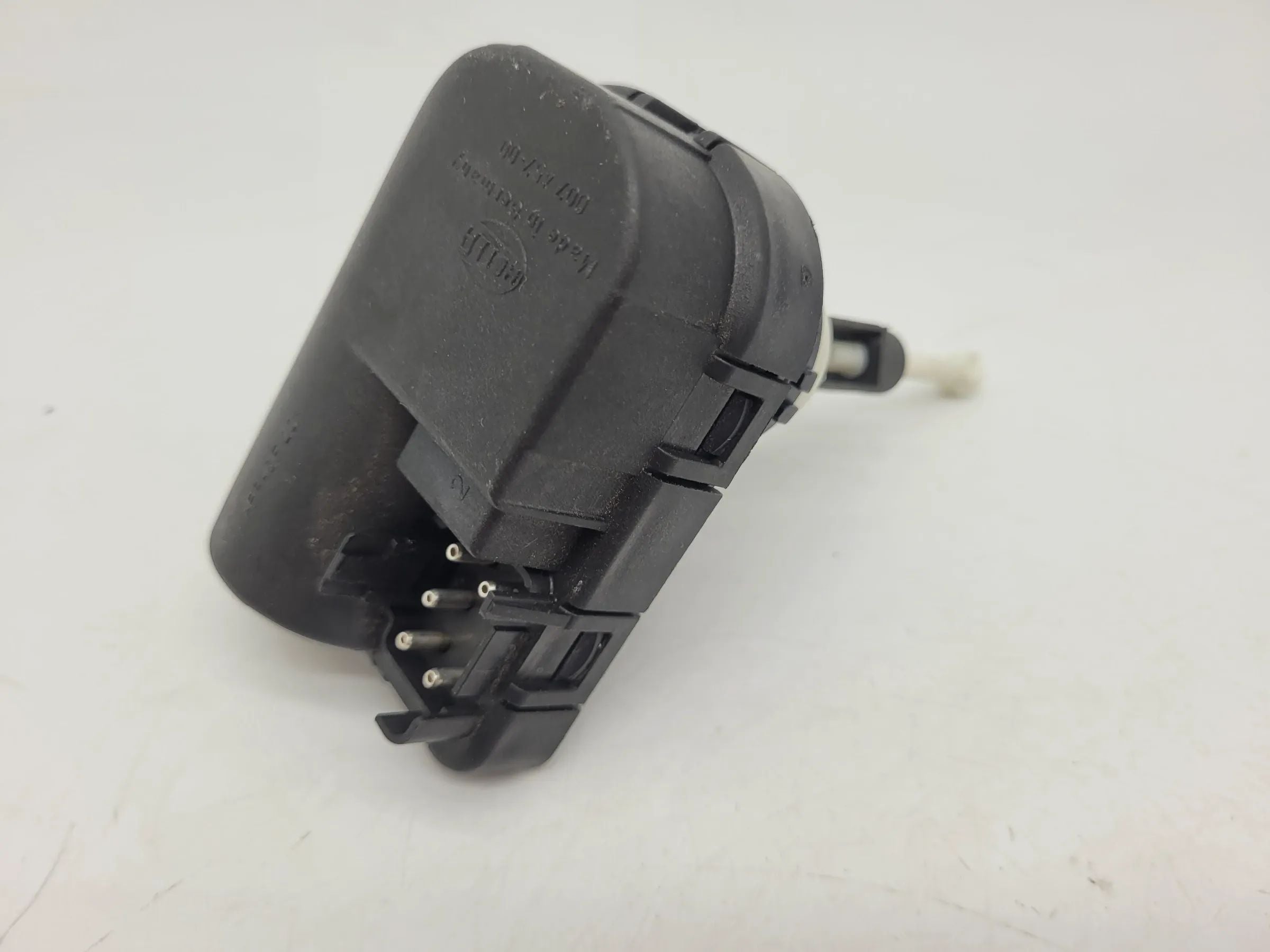 Mercedes E-Klasse W210 Scheinwerfer Stellmotor LWR L/R 00745700 (Original)