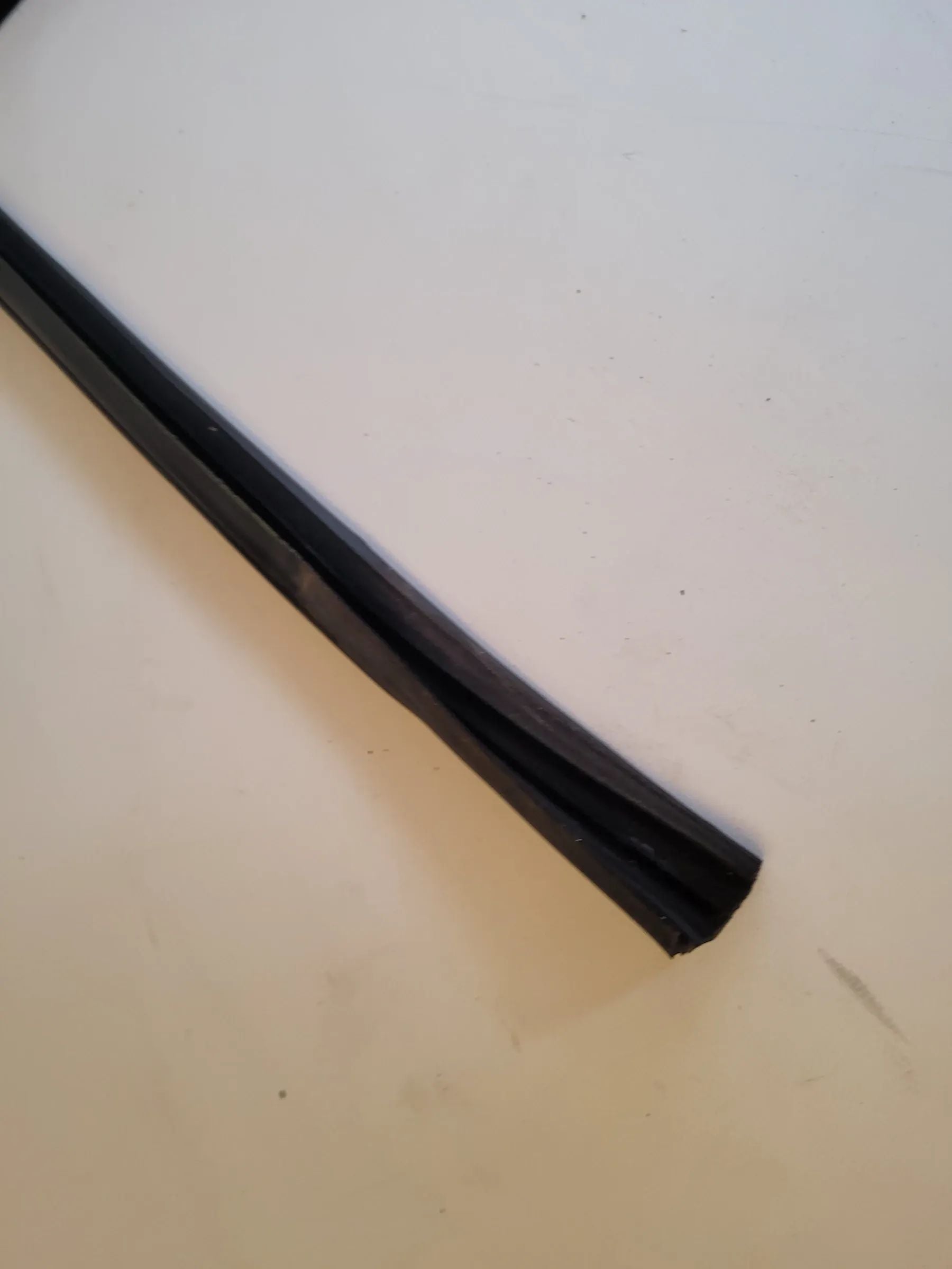 Fiat Punto Grande 199 Tür Scheibendichtung Dichtung Vorne Rechts Original