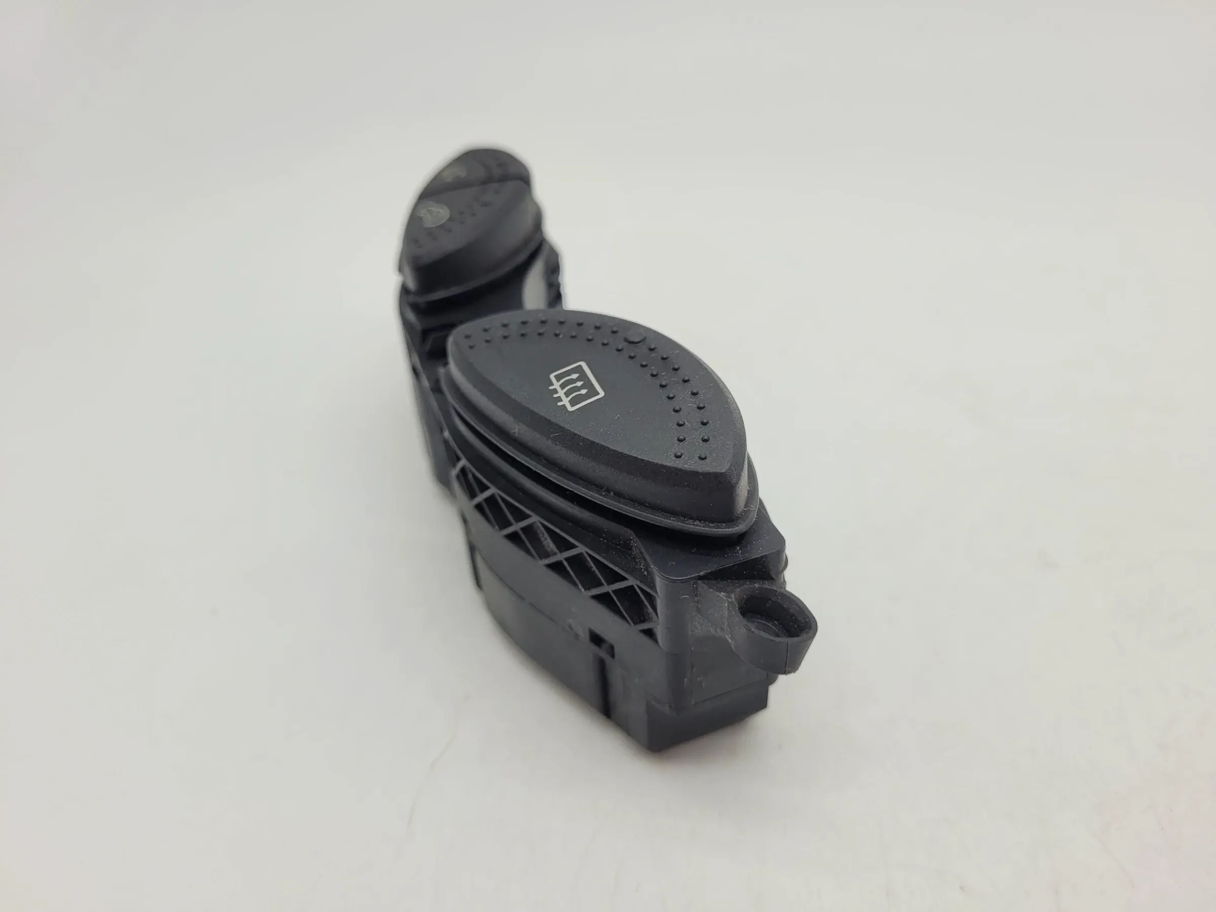 Ford Focus DAW/DBW Schalter Klima Heckscheibenheizung 98AG-19A945-BG (Original)