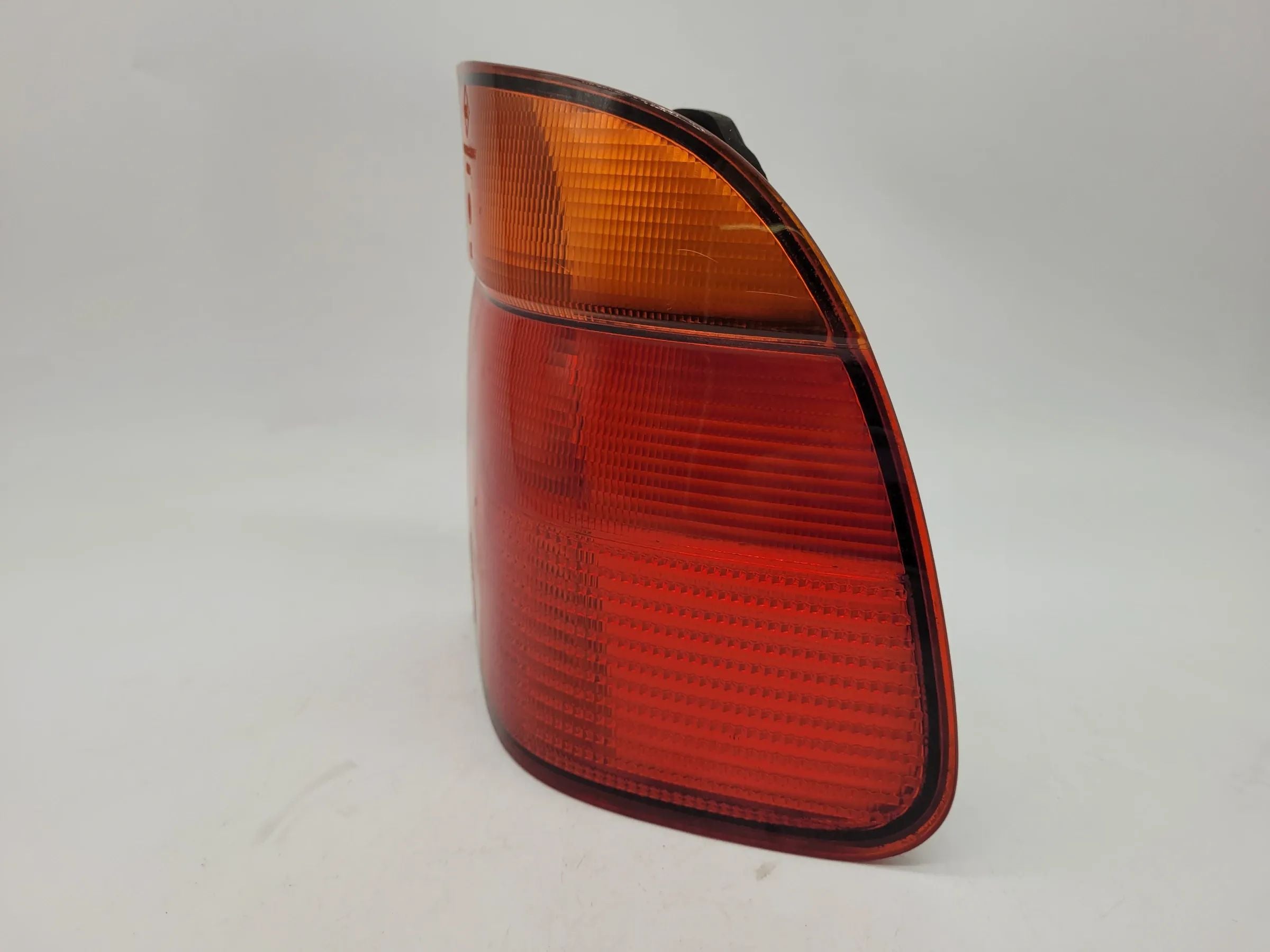 BMW 5er E39 Rücklicht/Rückleuchte Rechts 63.21-8371328 (Original)