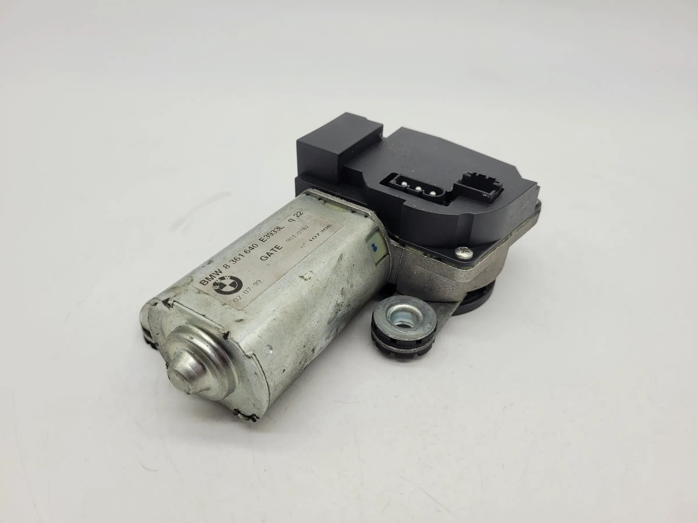 BMW 5er Touring E39 Wischermotor Hinten 8361640 (Original)