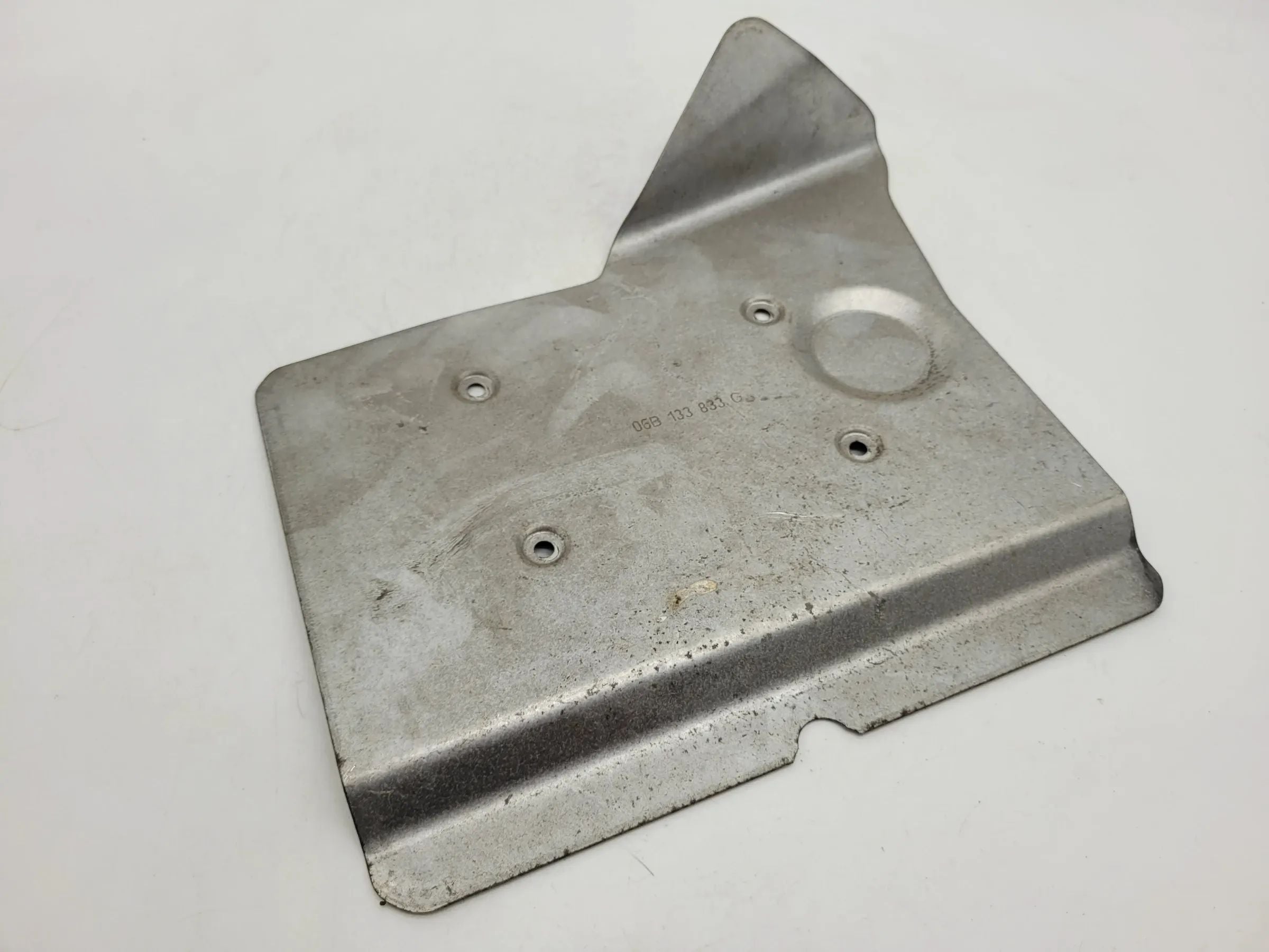 Audi A4 (8E/B6/B7) Luftfilterkasten Oberteil Deckel 06B133833G Original