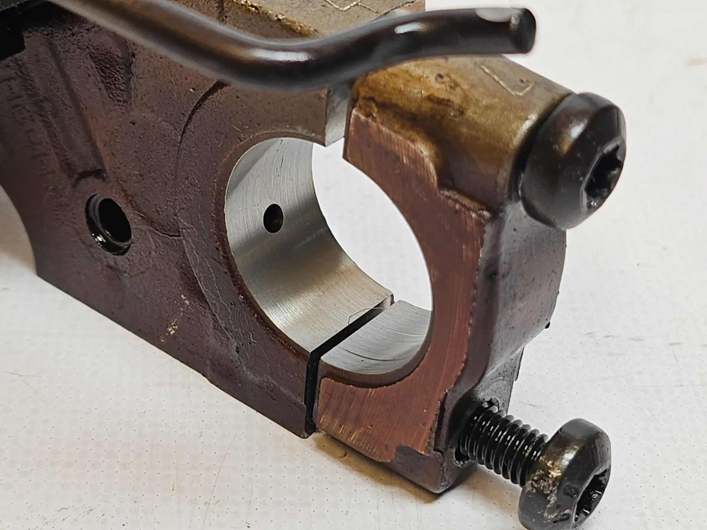 BMW F20/F21  -N13B16 1,6L - Mini R57 R56 R60 R58 Nockenwelle Lager Bock 7