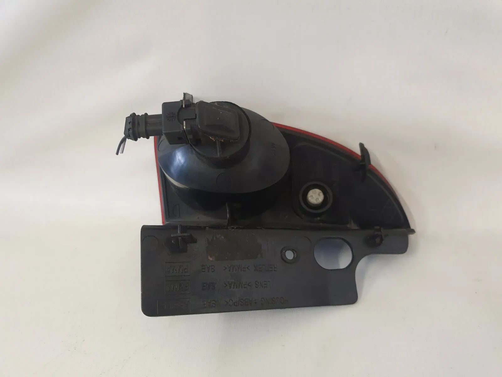 รูปลูกปัดไฟท้ายซ้ายล่าง Renault Espace 4 JK Valeo 8200027155 อะไหล่แท้