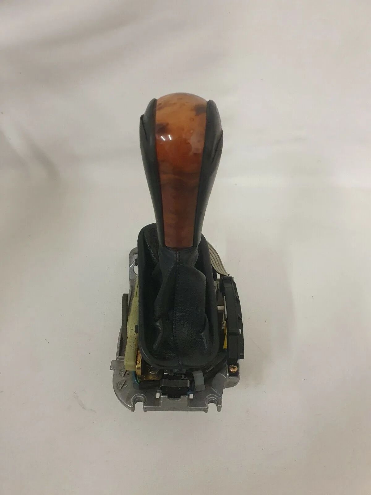 Oryginalna kulisa zmiany biegów BMW E39 5er automatyczna gałka biegów 1422557C 1422277