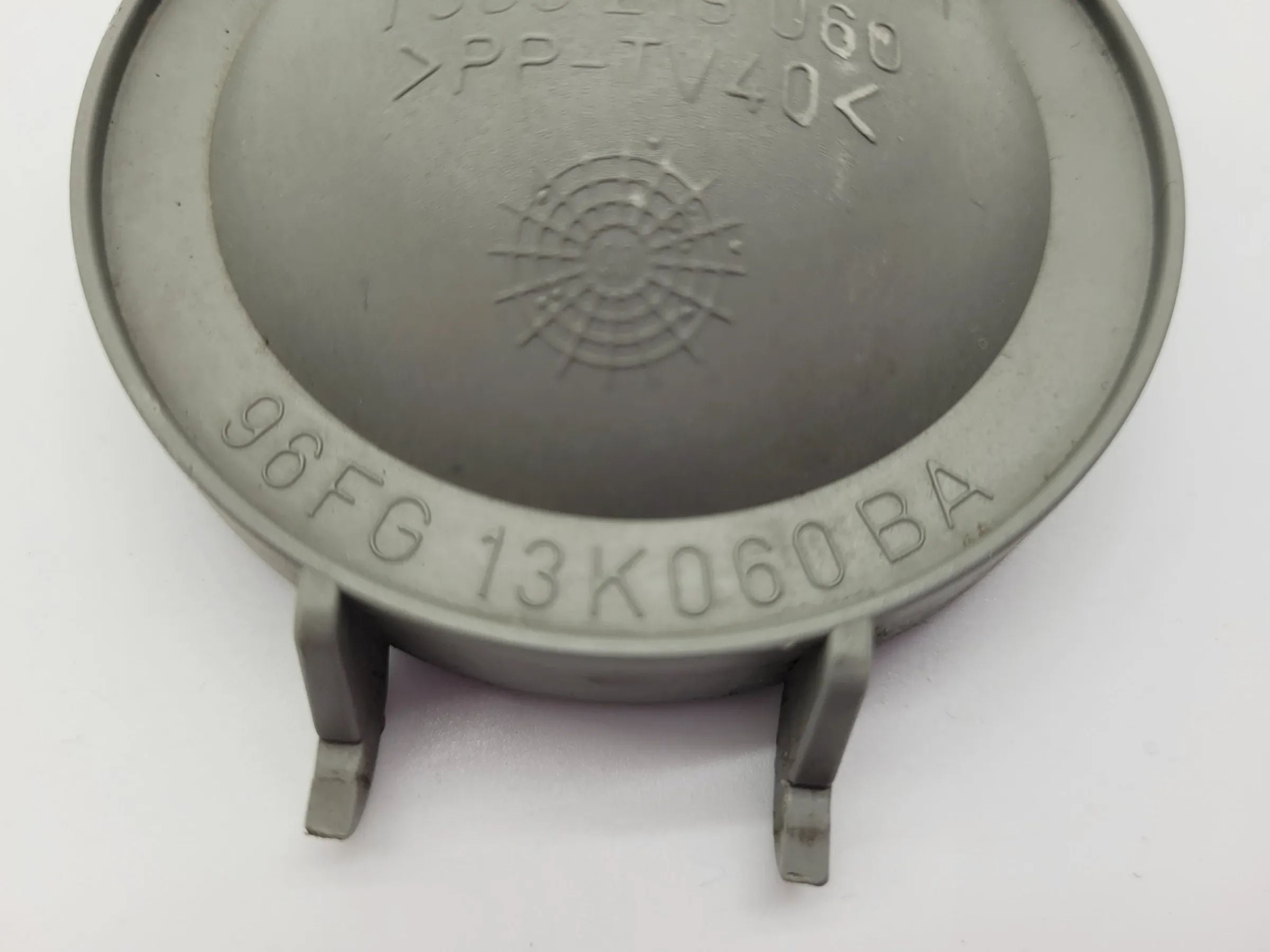 Original Ford Fiesta IV (JA/JB) Deckel Kappe Scheinwerfer L/R 1305219060