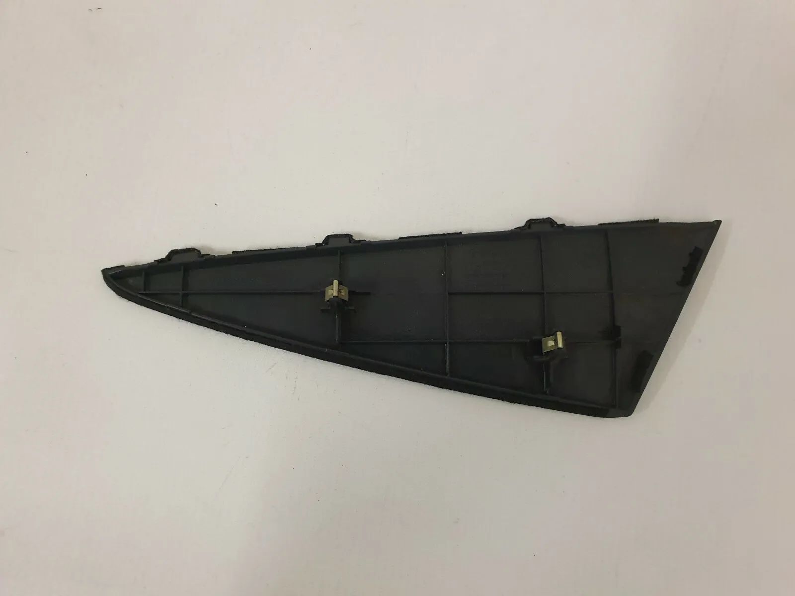 อะไหล่แท้ Nissan Primera P12 ฝาครอบหน้าปัดซ้าย 68246AV600