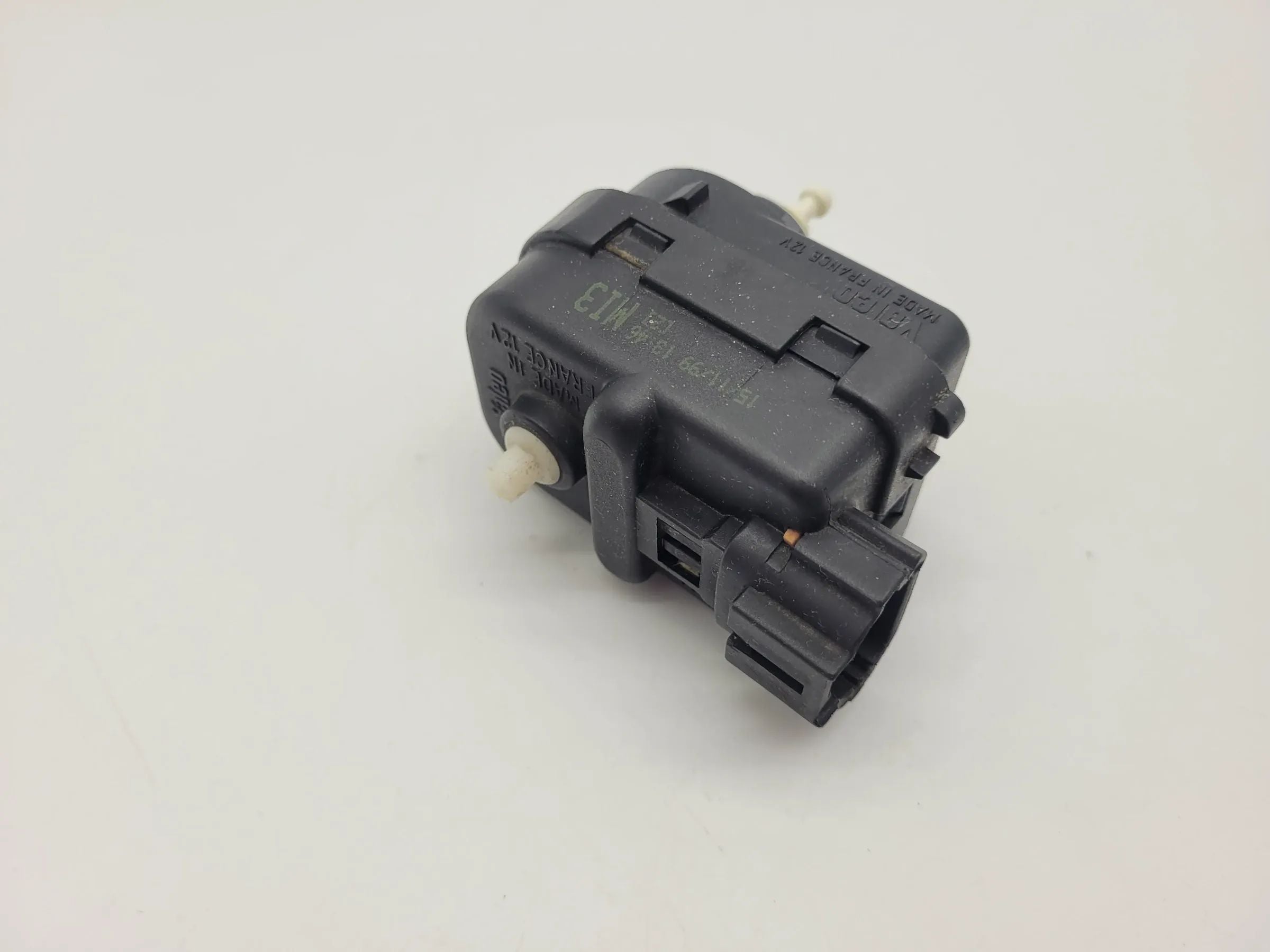 Original Nissan Micra II 2 (K11) Stellmotor LWR Scheinwerfer L/R