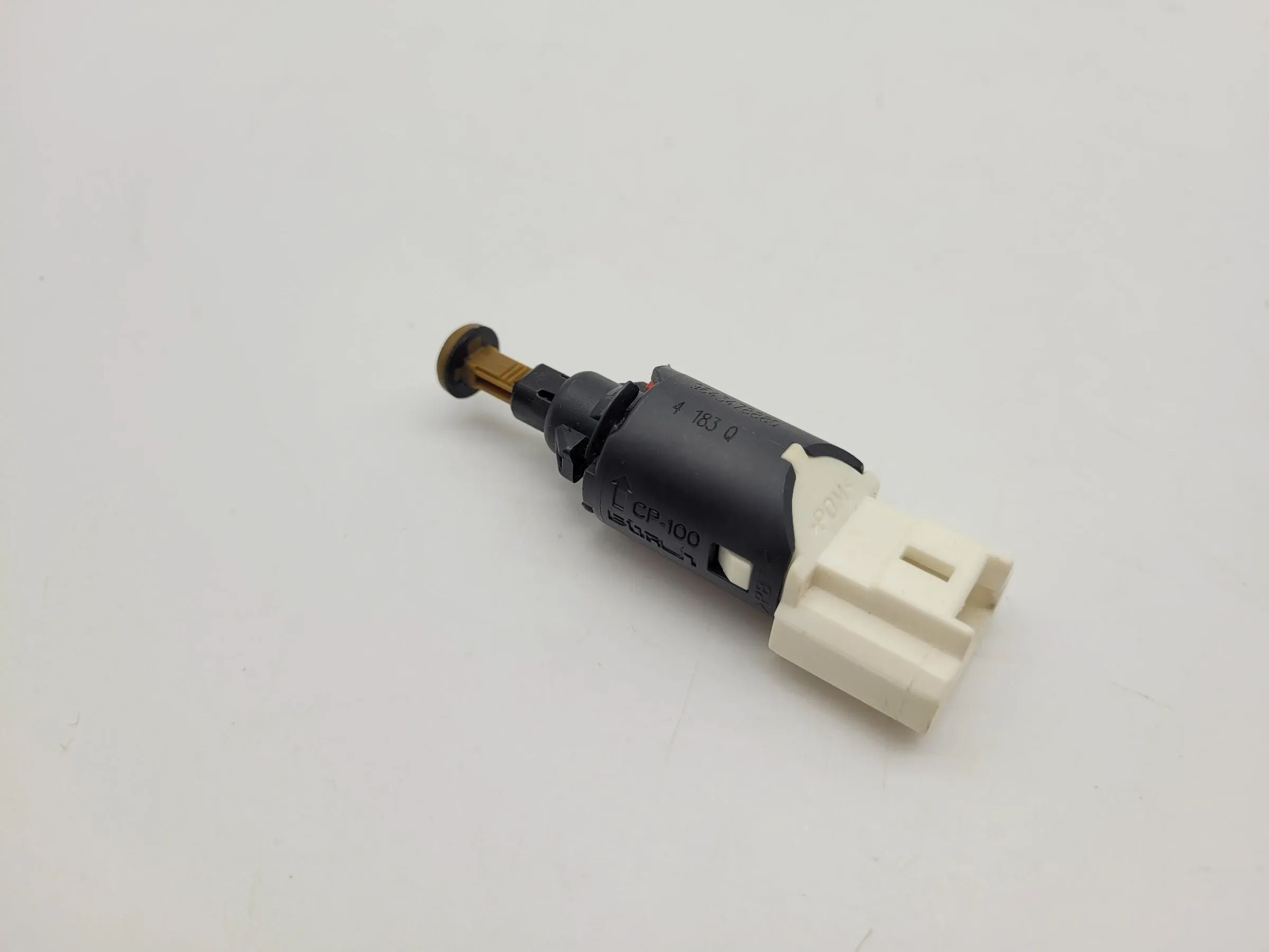 Original Citroen C2/C3/C5 Bremslichtschalter Pedalknopf 9643478880