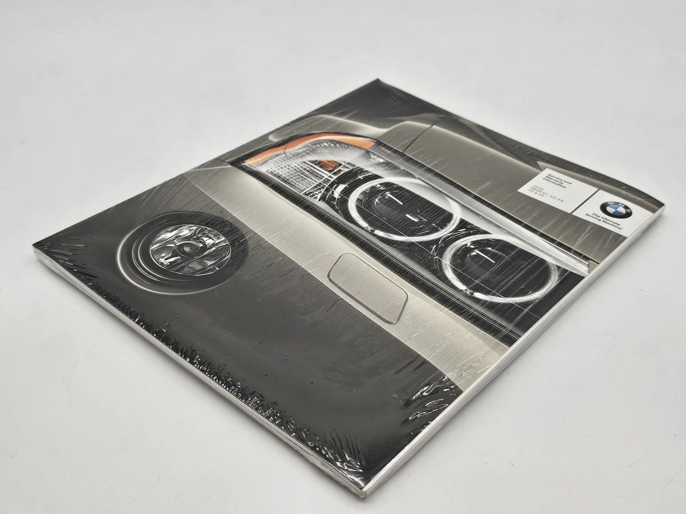 Original BMW X1 F48  2016 Service and warranty englisch US 01002409726