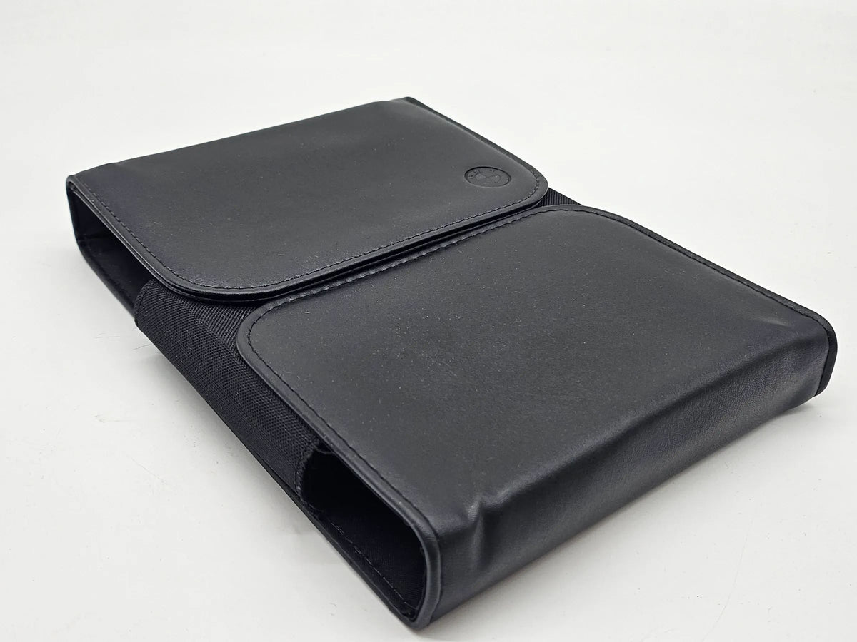 Original BMW 5 er F90 Premium Bordmappe Stoff Leder 01402982694