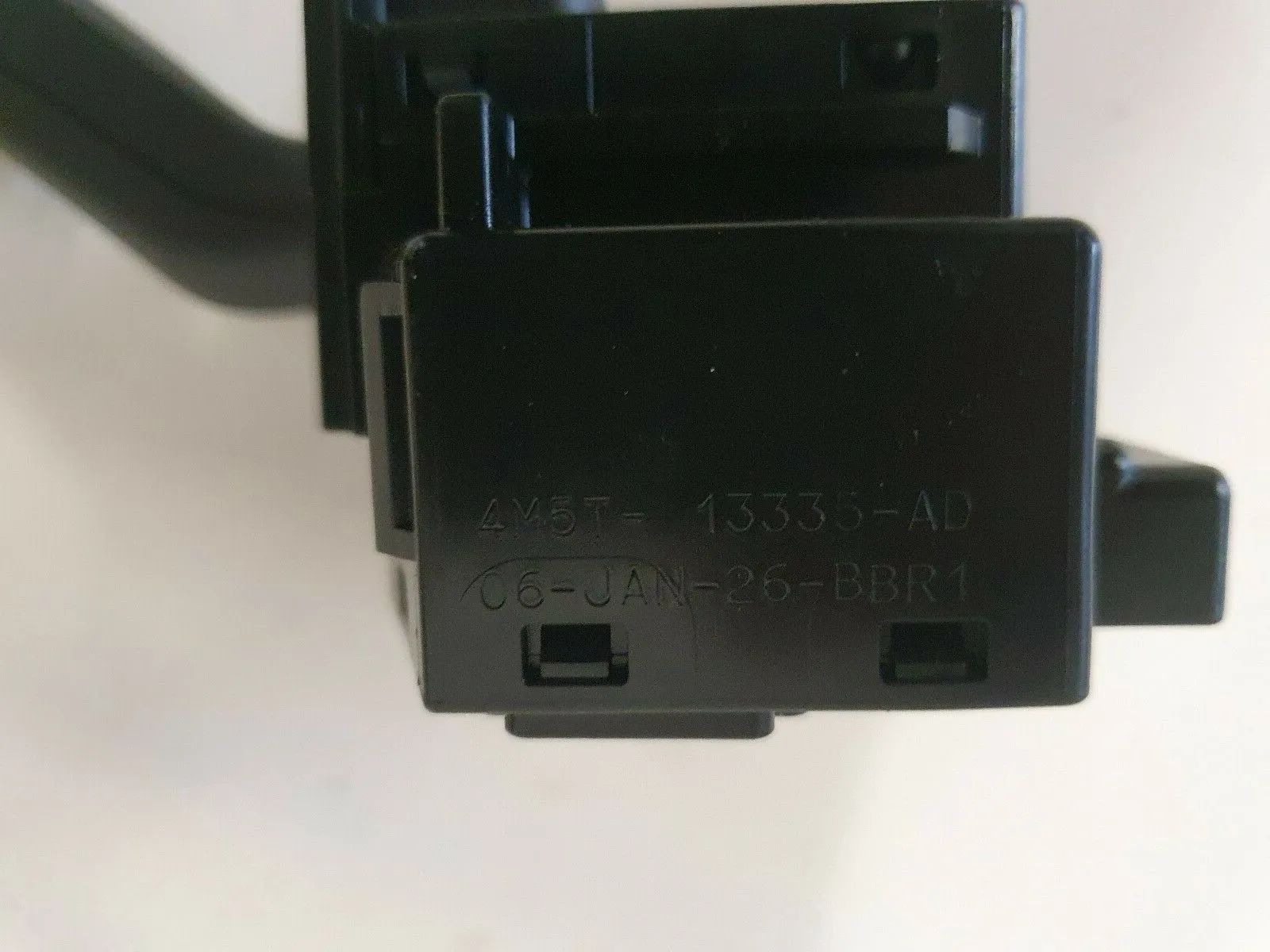 Commutateur Clignotant d'Origine Ford FOCUS 2 Turnier 4M5T13335AD