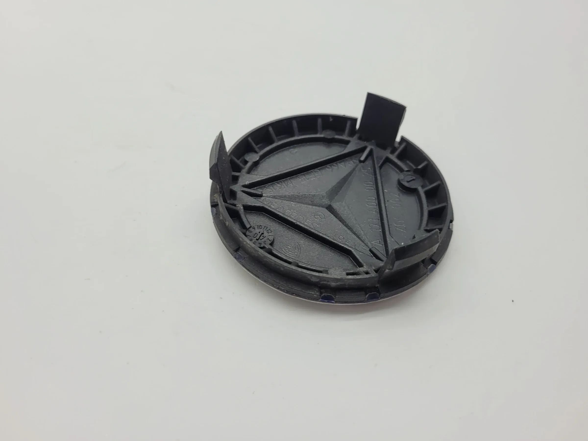 Original Mercedes-Benz C-Klasse (W205) Radkappe Nabendeckel A1714000025