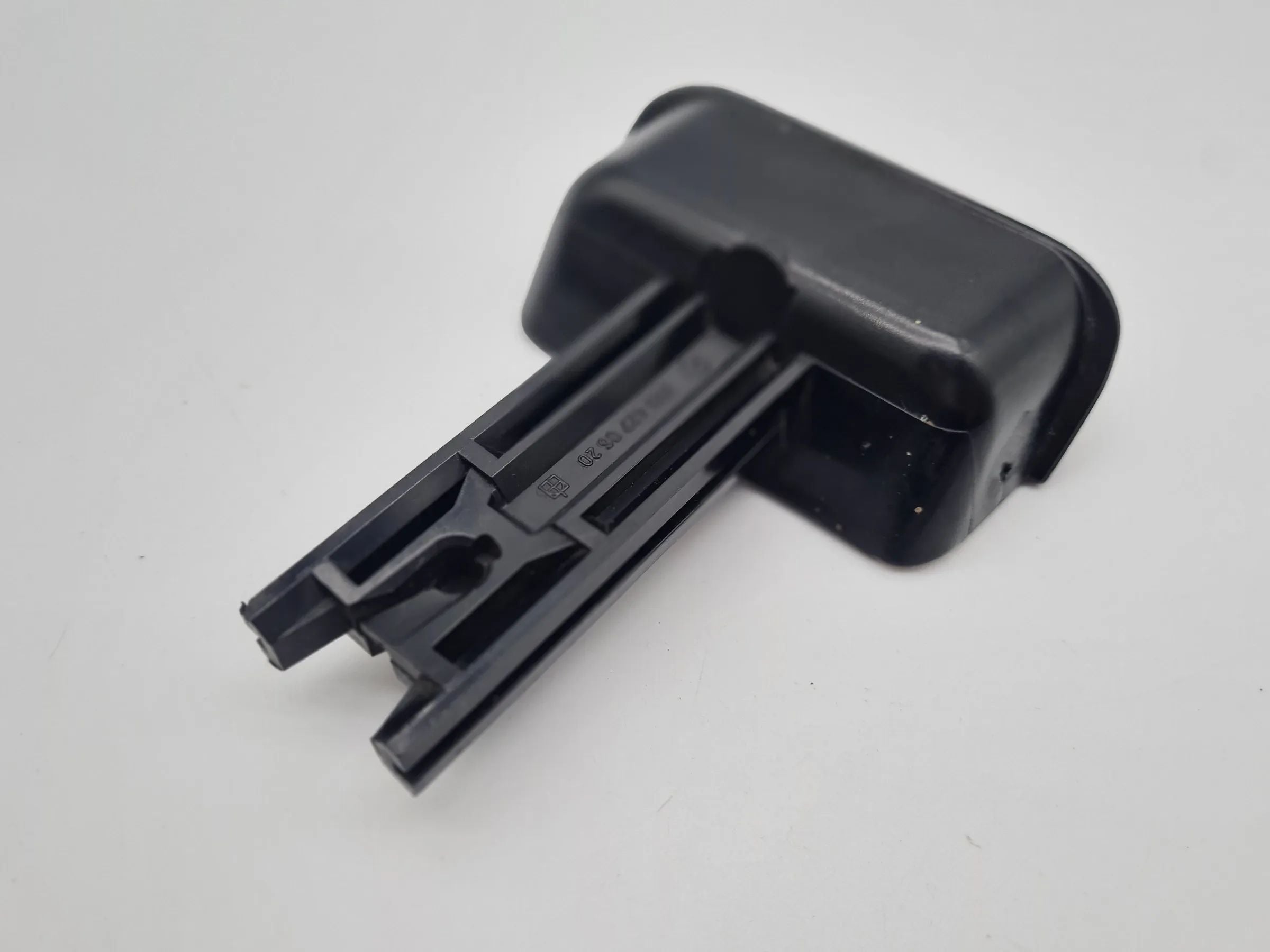 Original Mercedes-Benz C-Klasse (W203) Griff Feststellbremse A2034270620